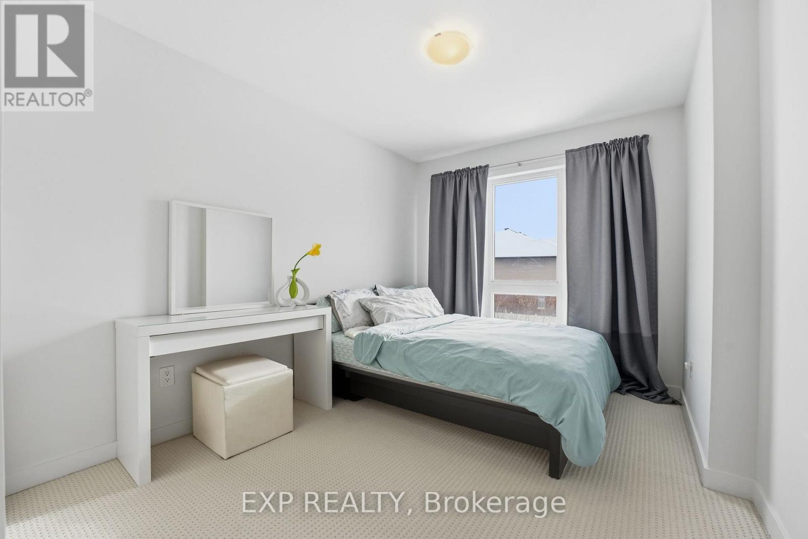 687 Capricorn Circle