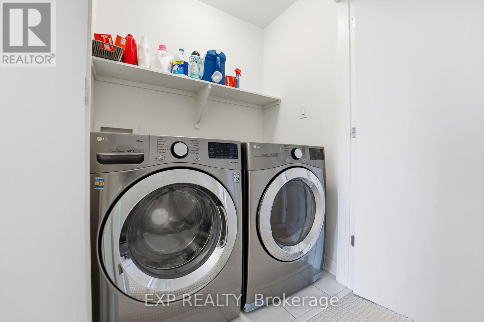 687 Capricorn Circle