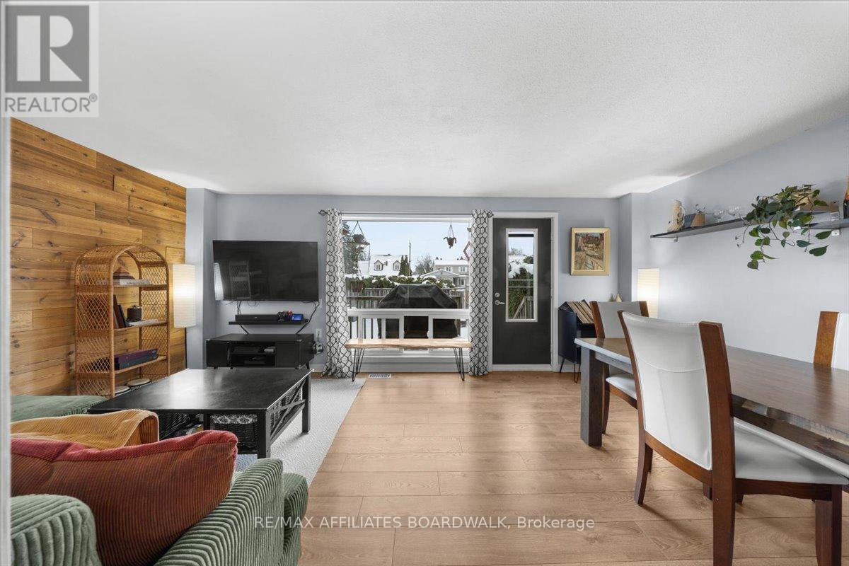 1146 Grenoble Crescent