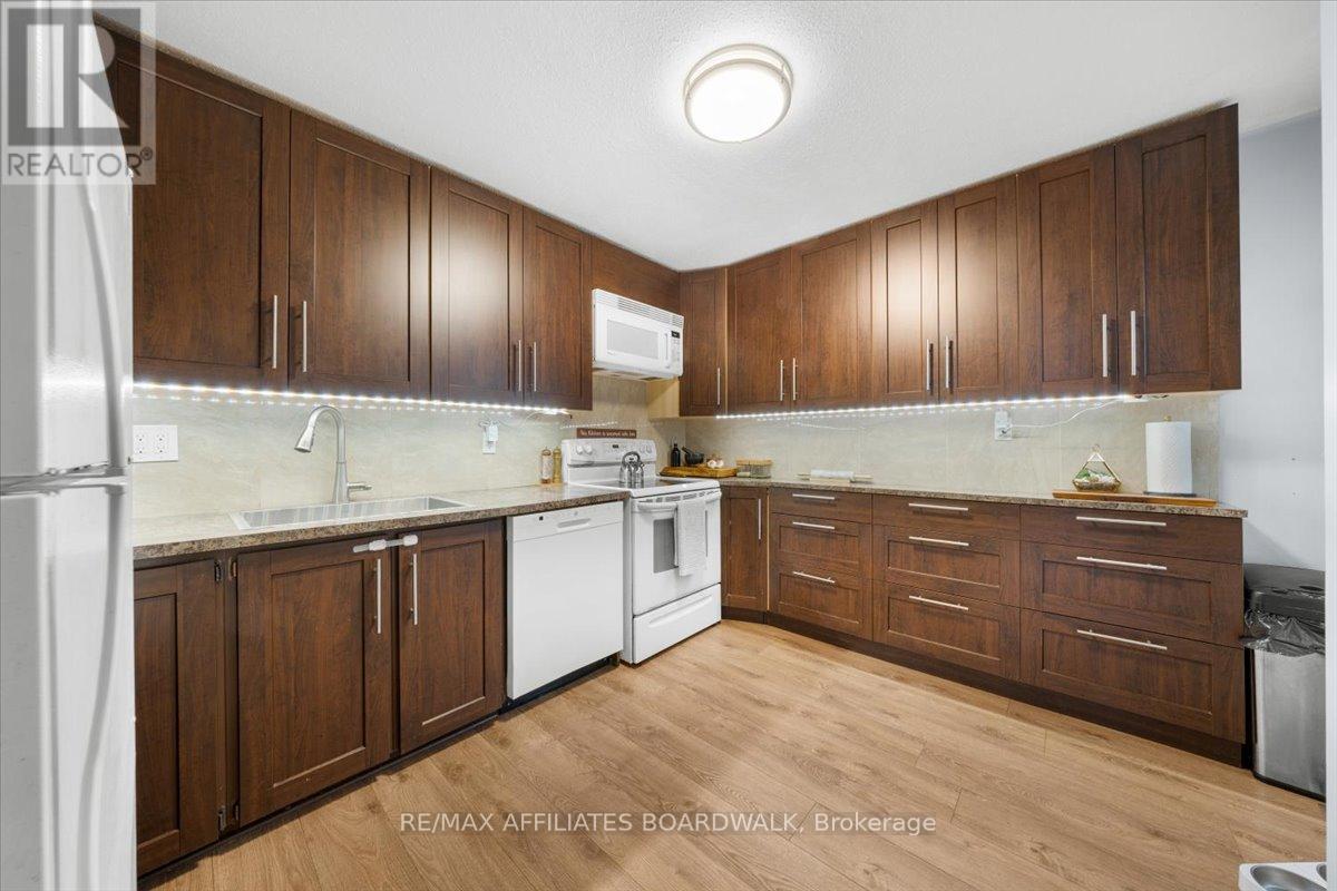 1146 Grenoble Crescent