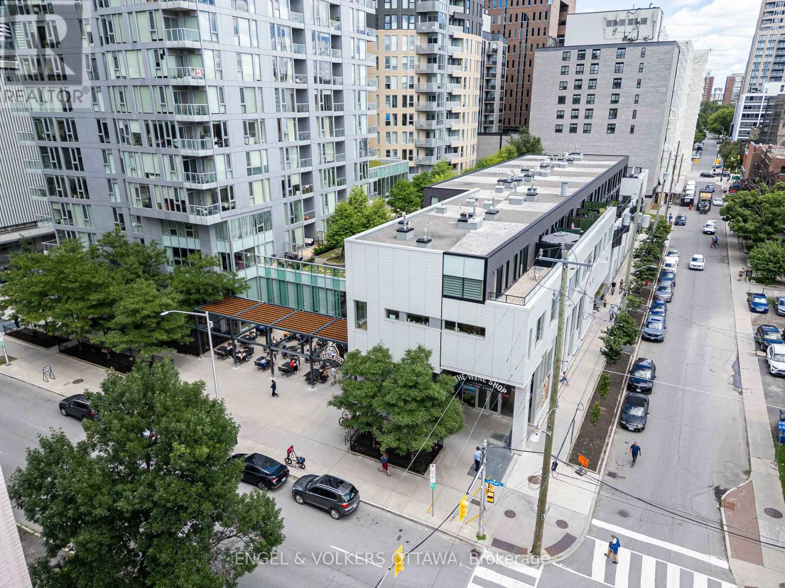 218 - 197 Lisgar Street