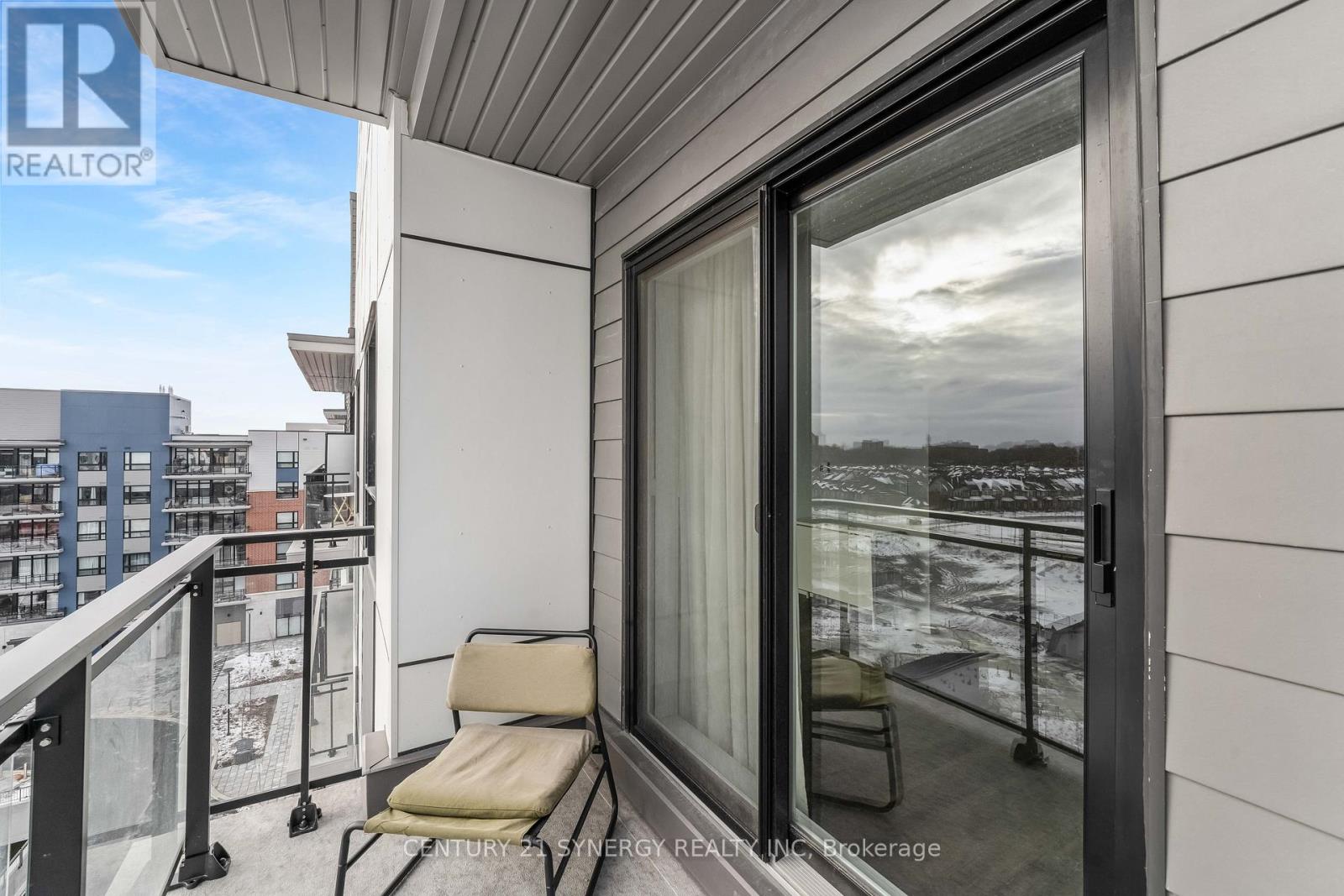 602 - 1350 Hemlock Road