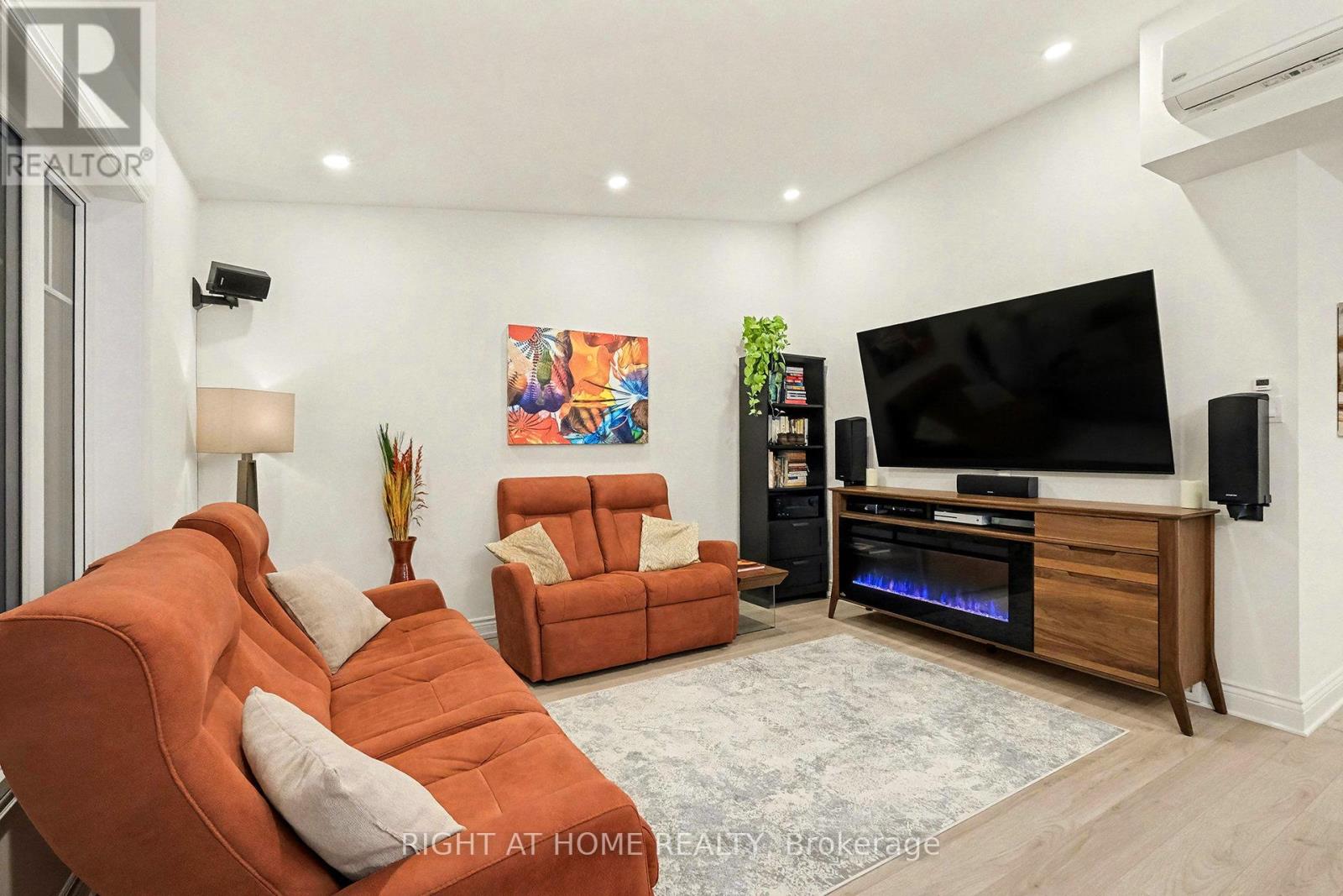 606 - 115 St.moritz Trail