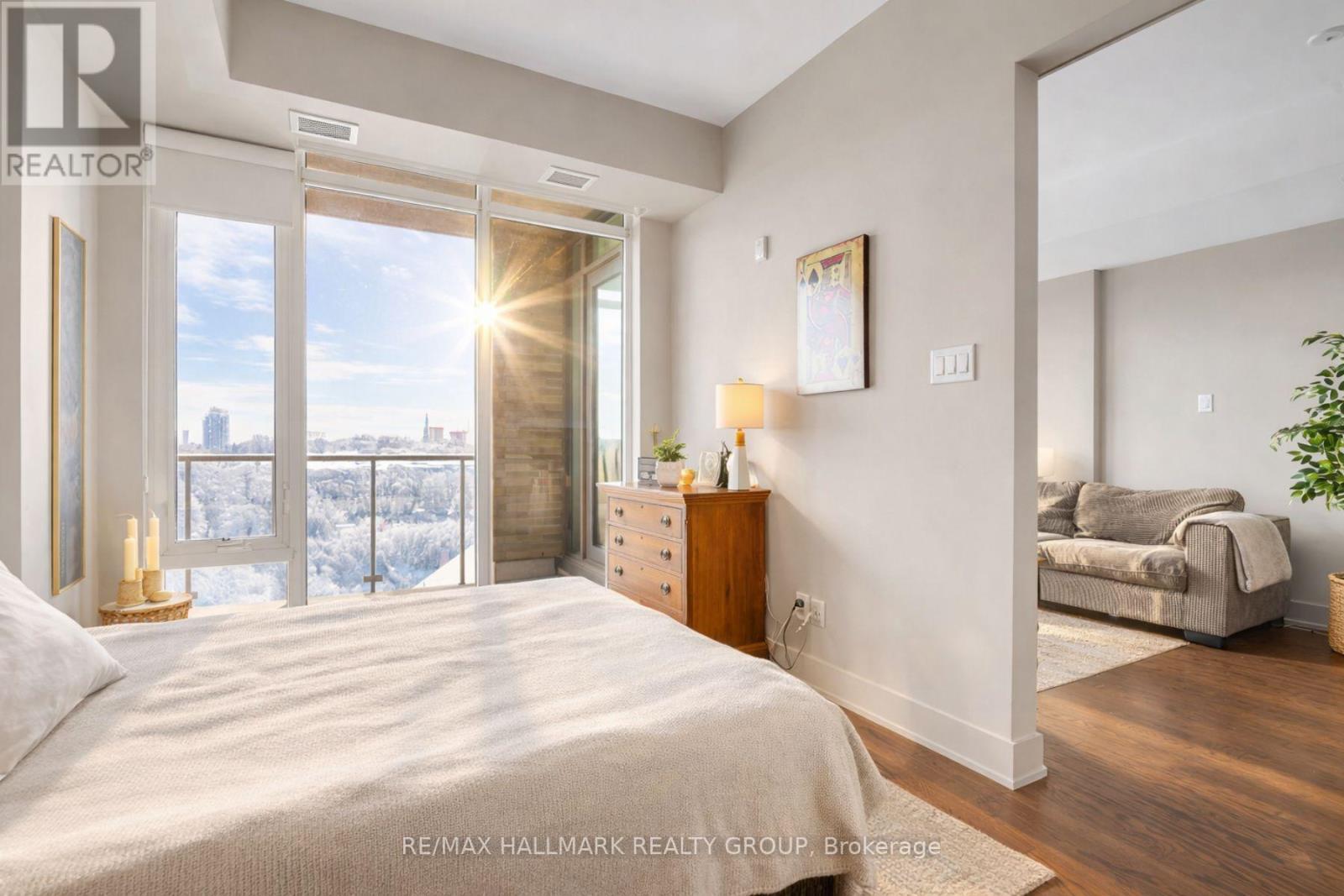 804 - 108 Richmond Road