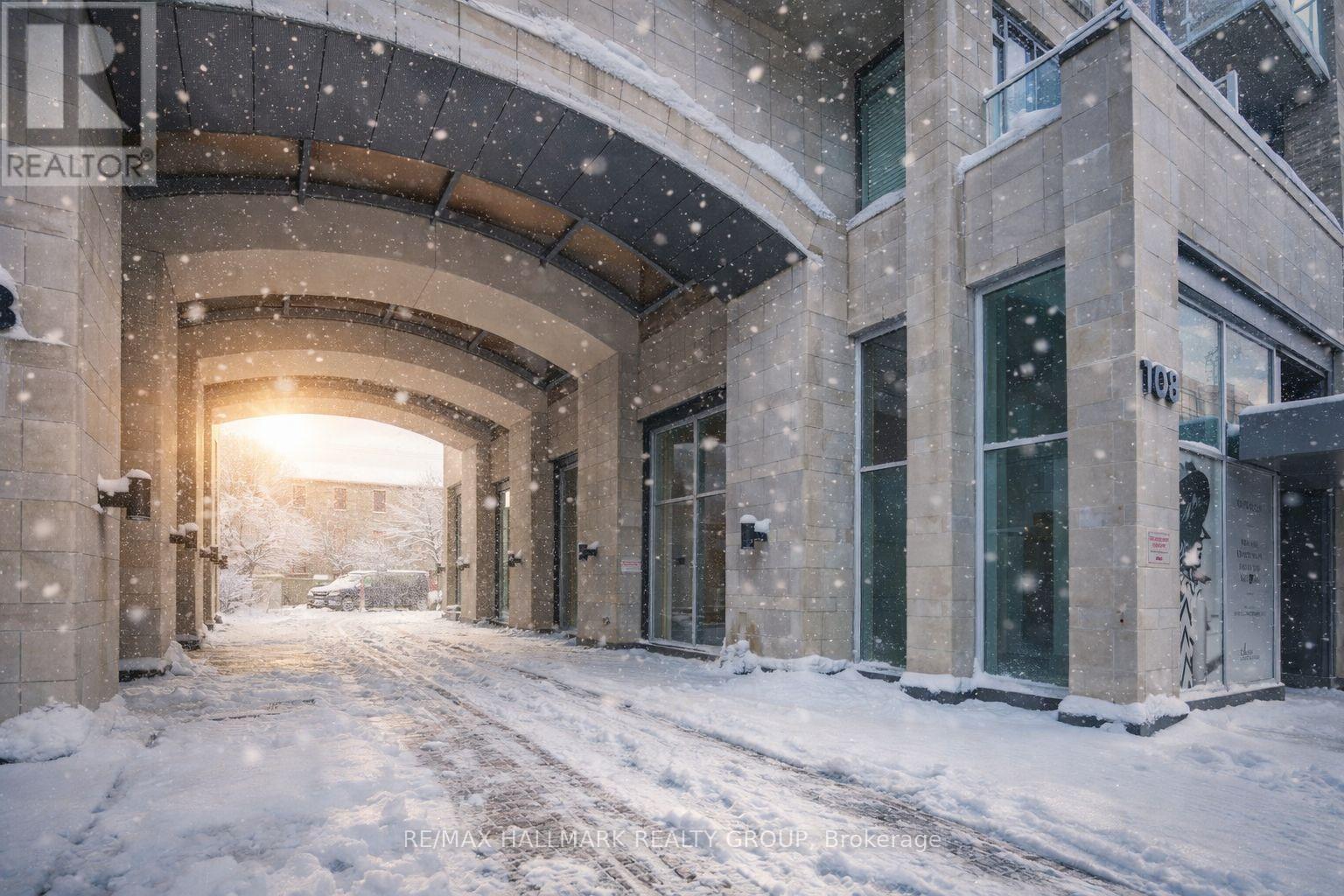 804 - 108 Richmond Road