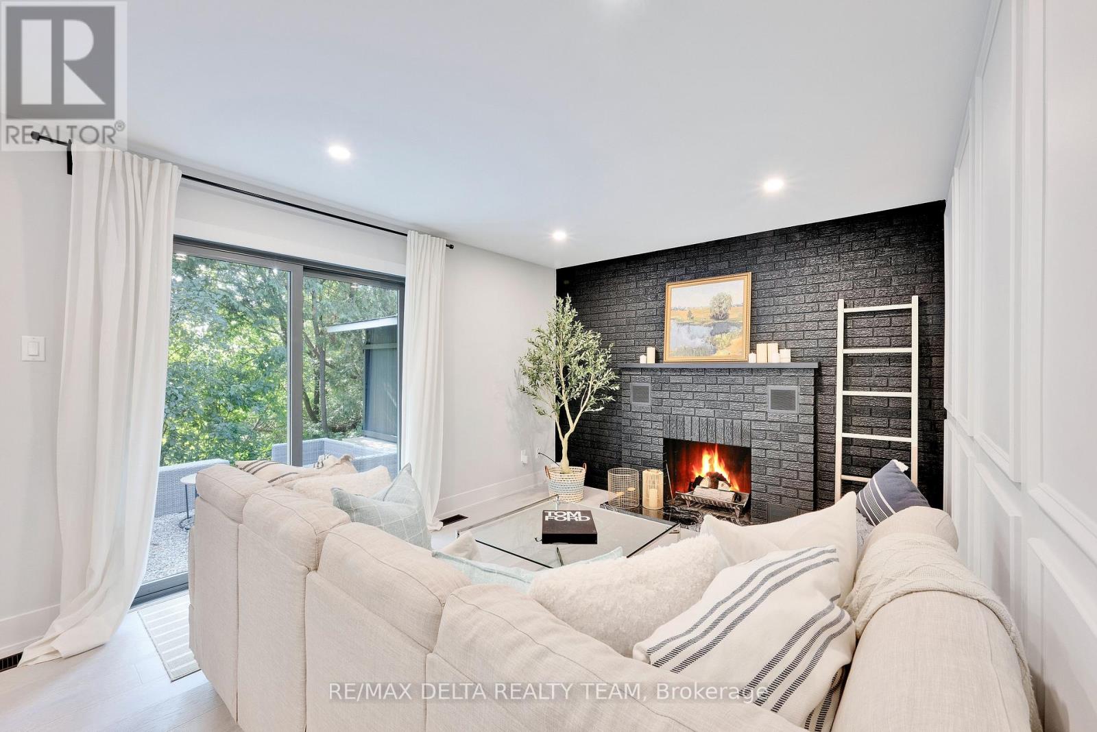 2556 Gravelle Crescent