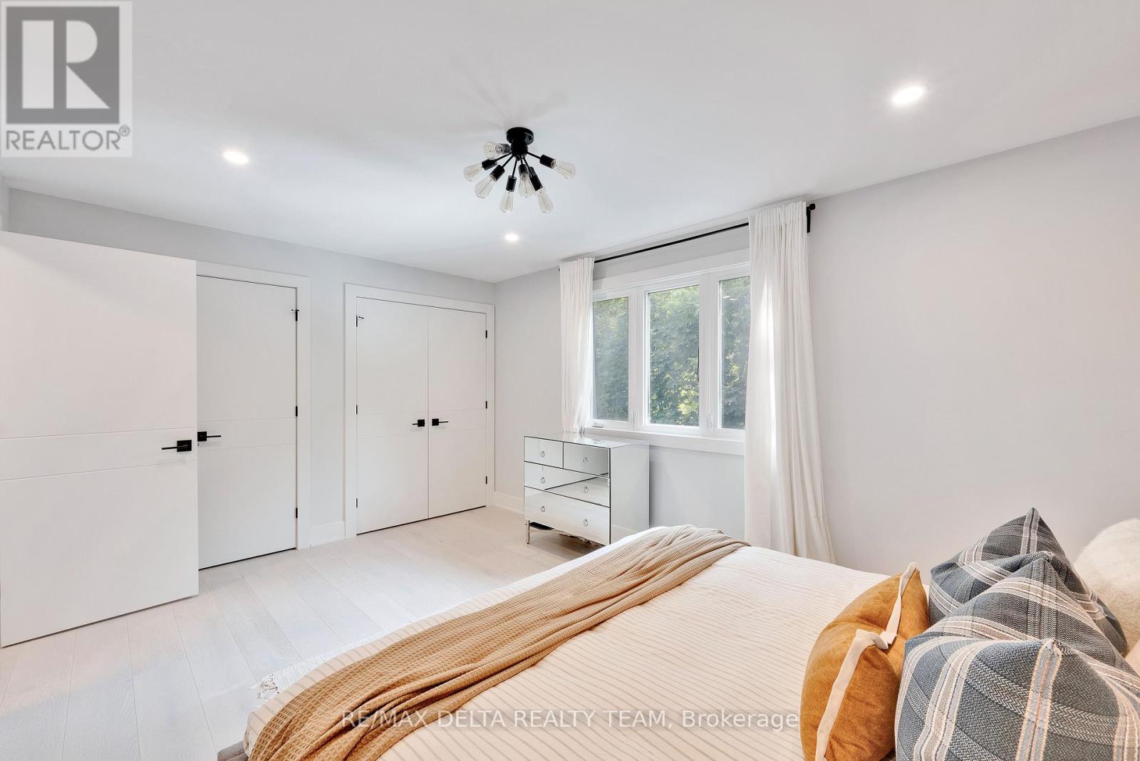 2556 Gravelle Crescent