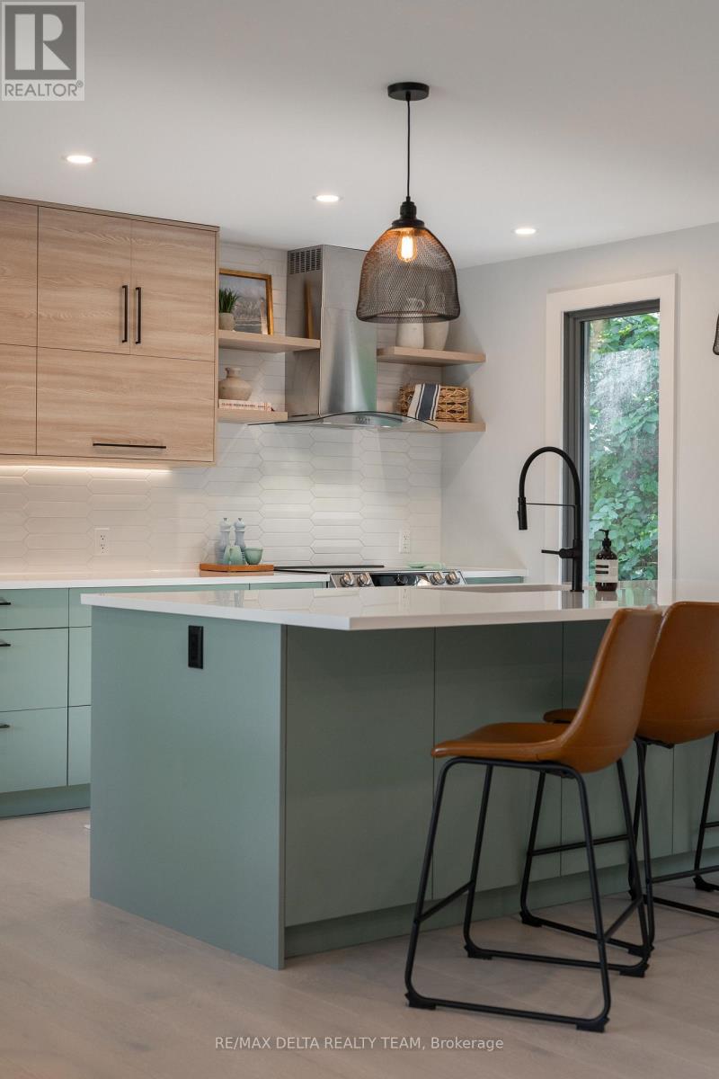 2556 Gravelle Crescent