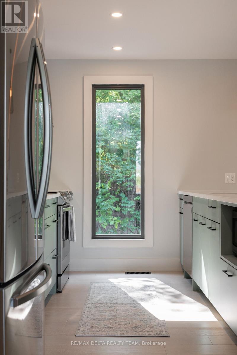 2556 Gravelle Crescent