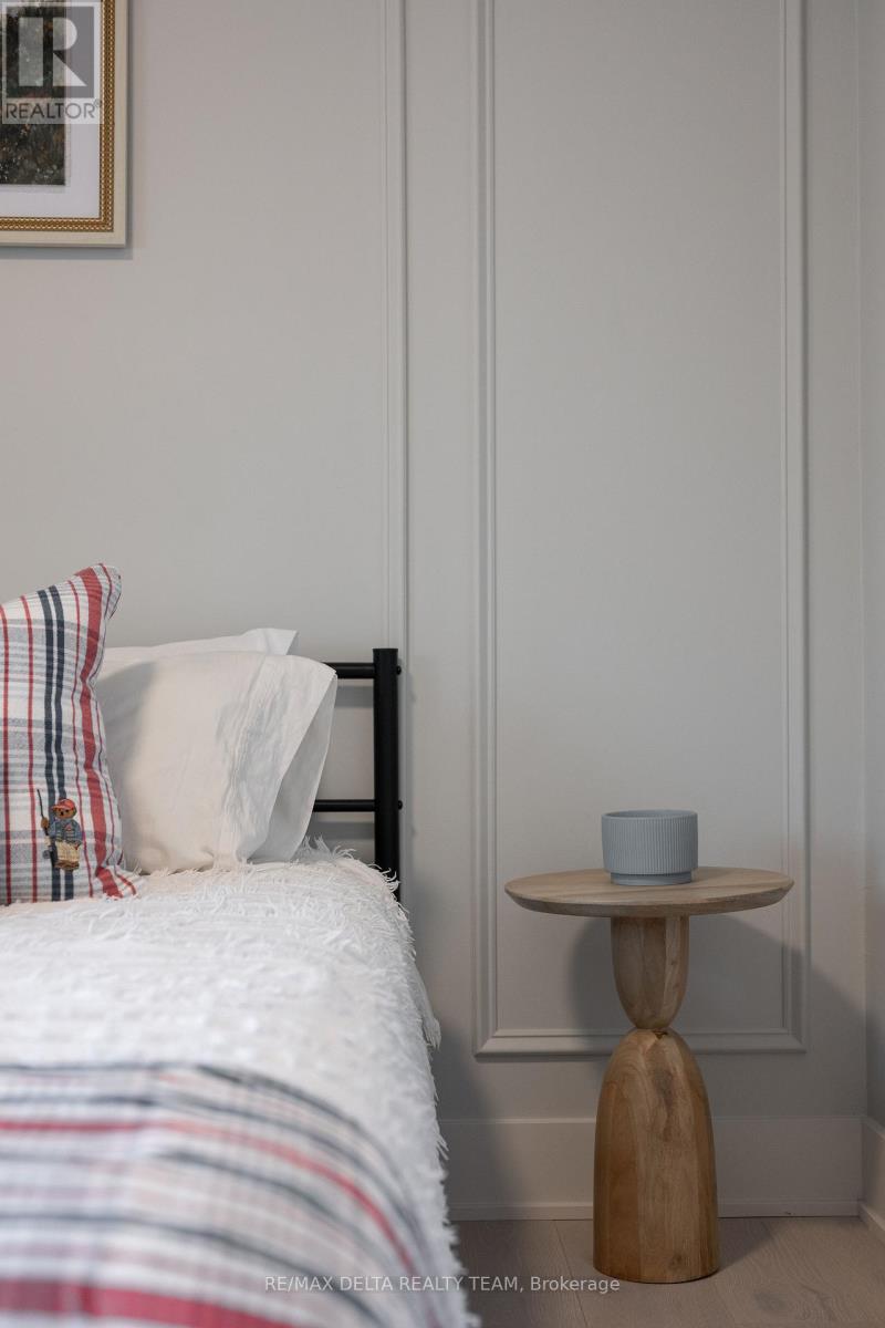 2556 Gravelle Crescent