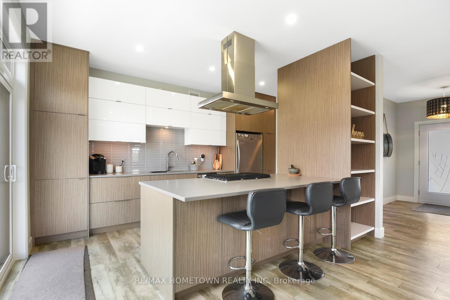 9145 County Road 6 Road