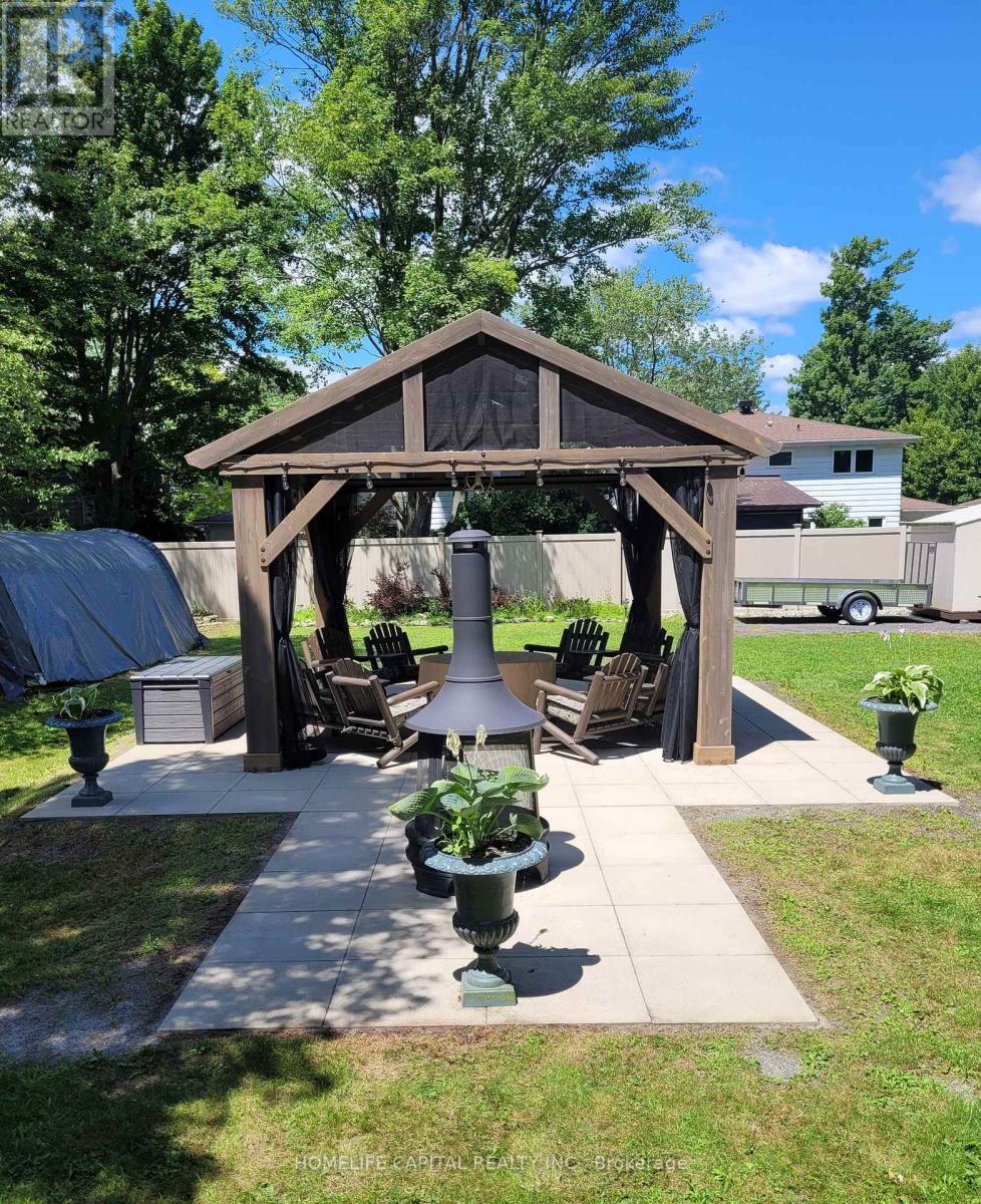 2515 Gravelle Crescent