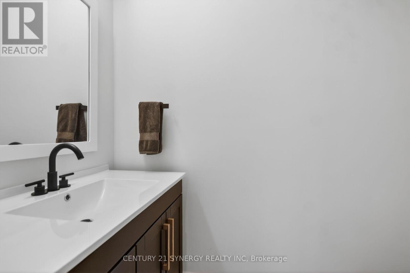 116 King George Street