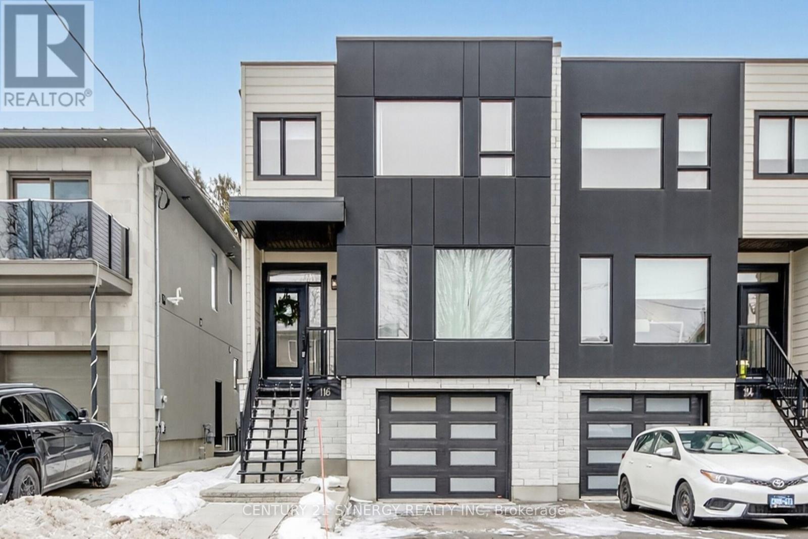 116 King George Street