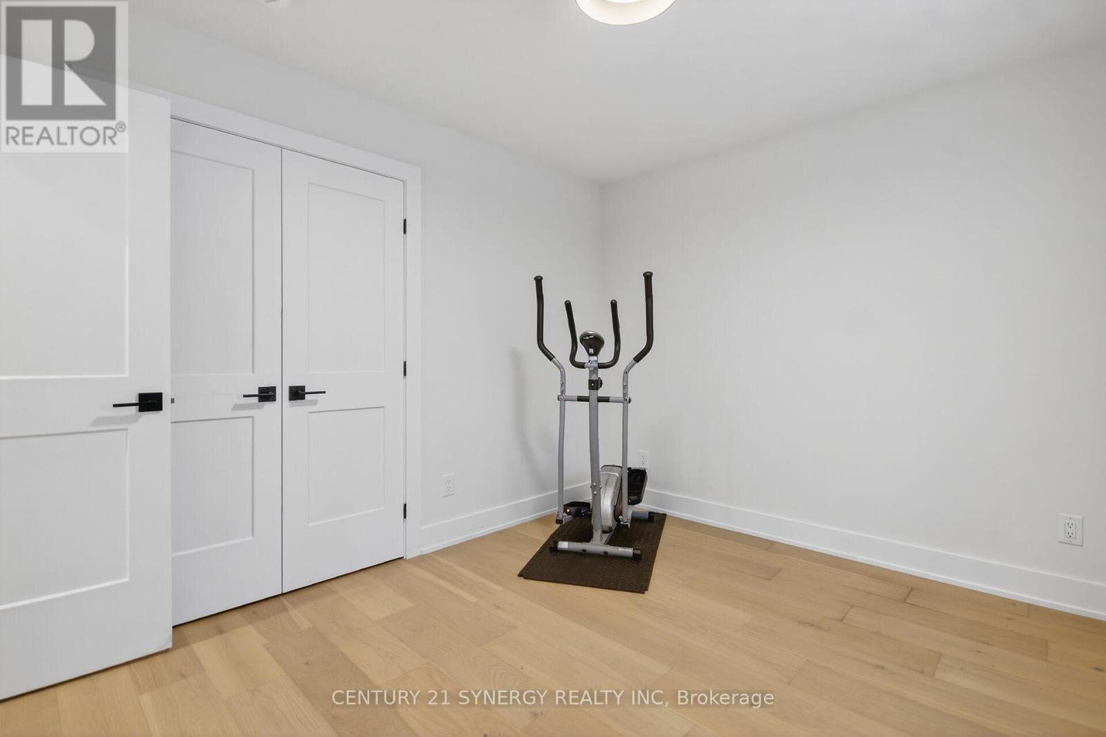 116 King George Street