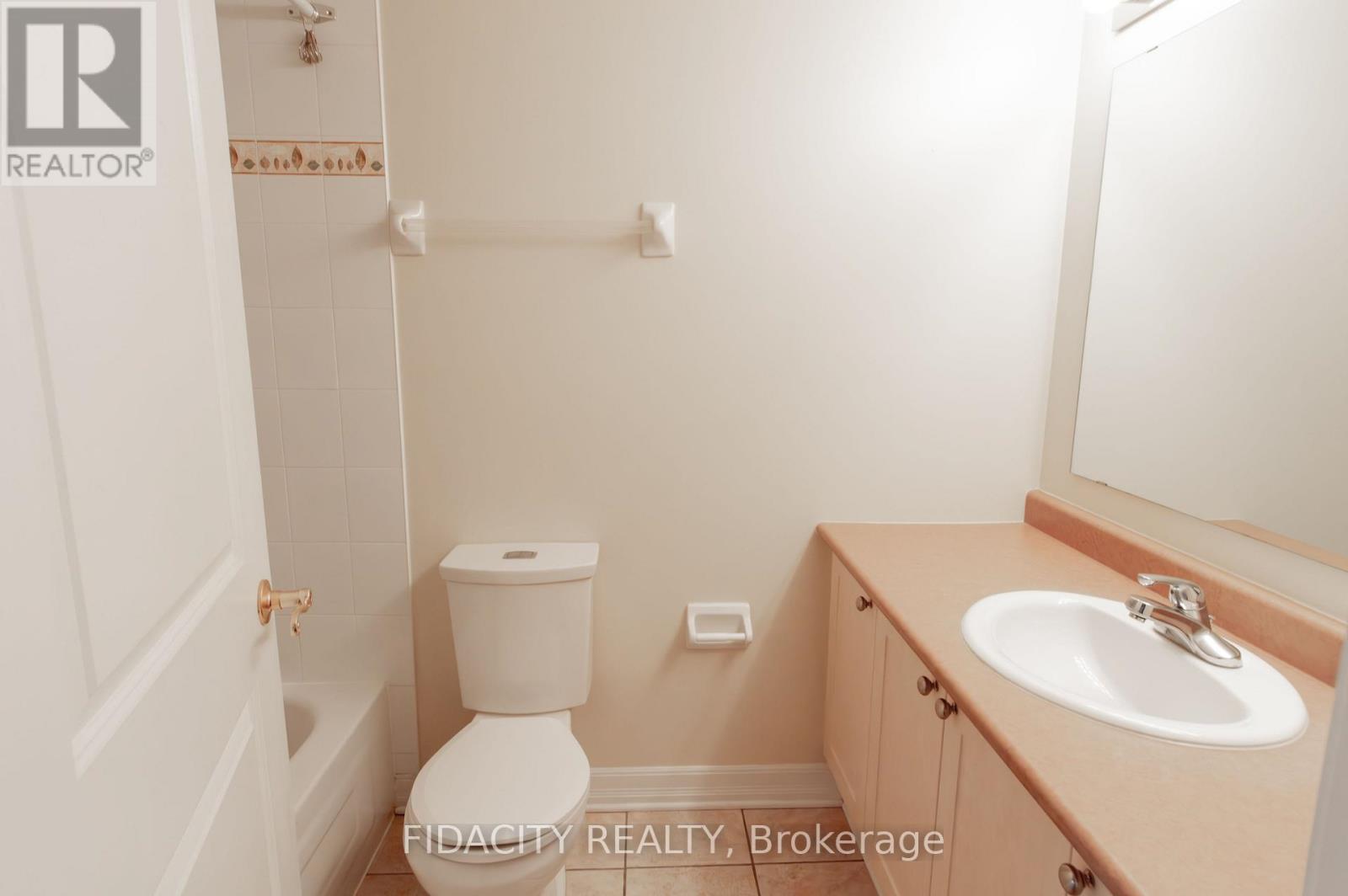 6e - 310 Central Park Drive