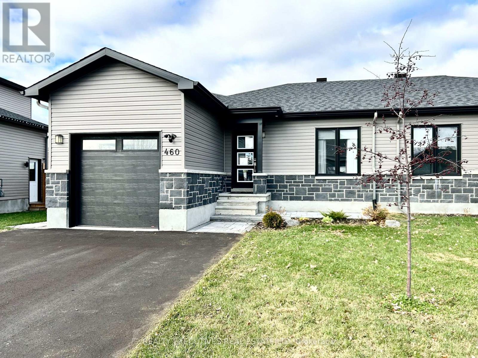 460 Arora Crescent S