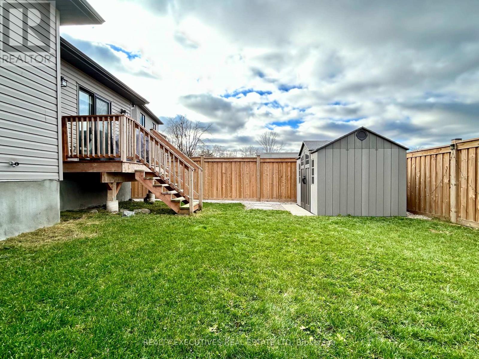 460 Arora Crescent S