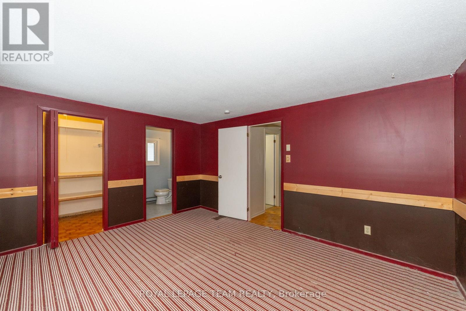 7 Coolbrook Cr Crescent