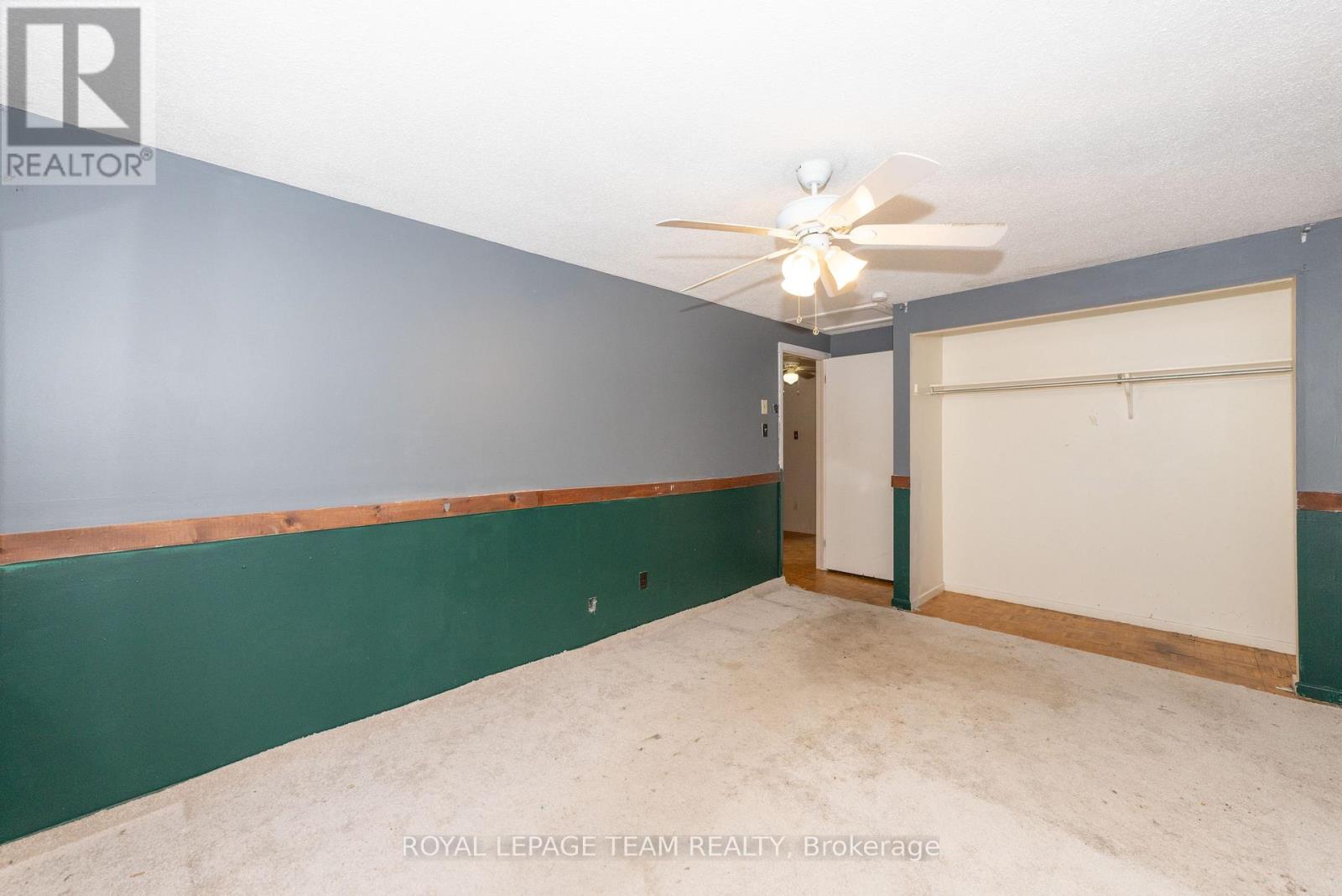 7 Coolbrook Cr Crescent