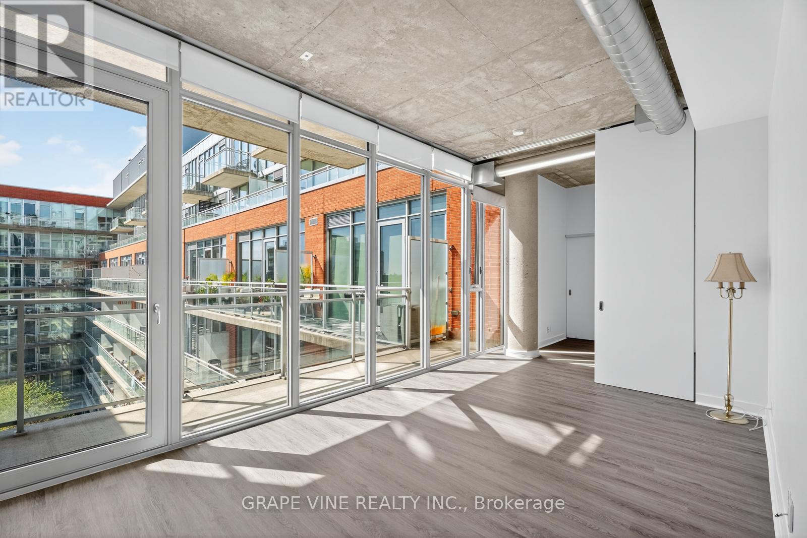 750 - 340 Mcleod Street