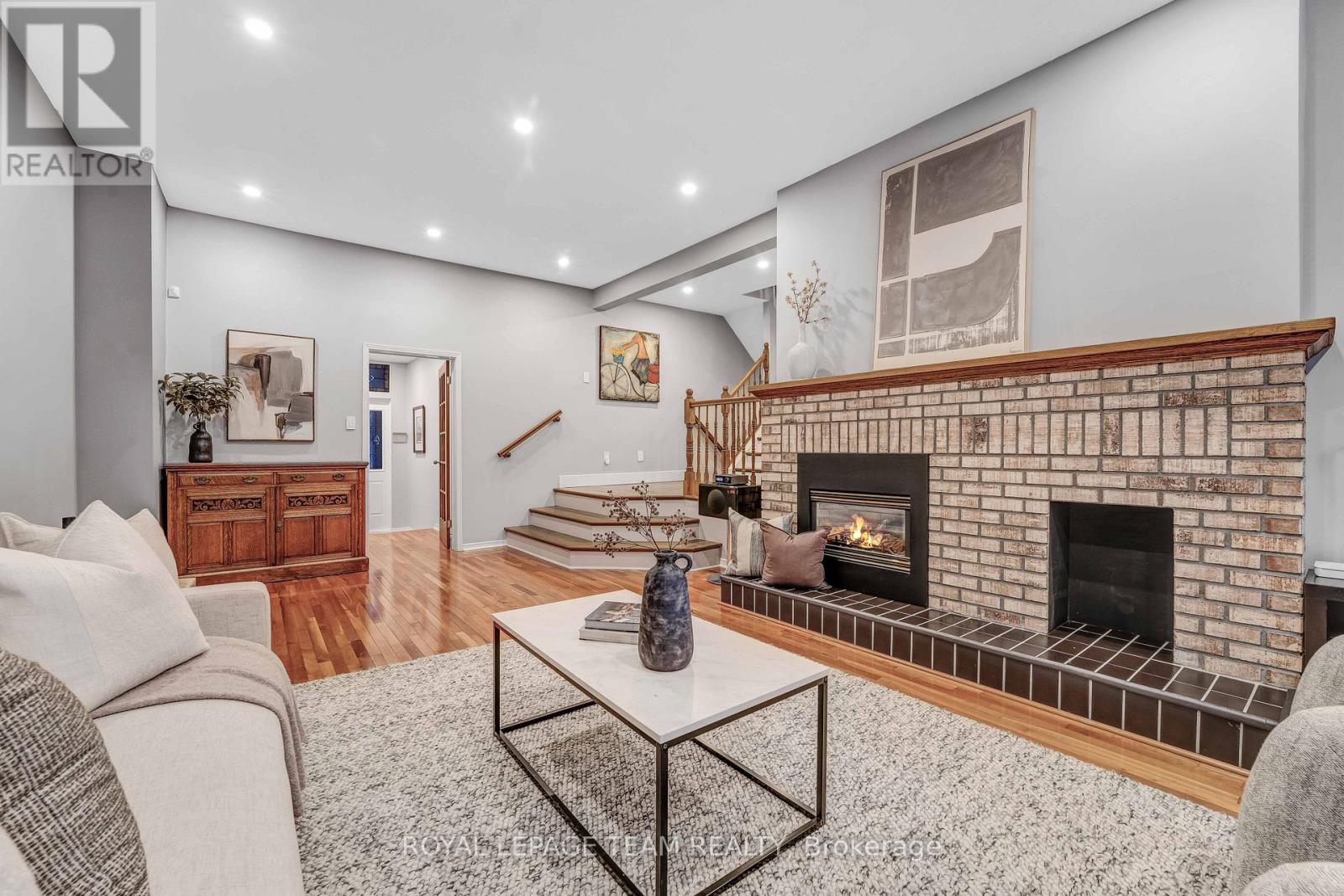 3831 Autumnwood Street