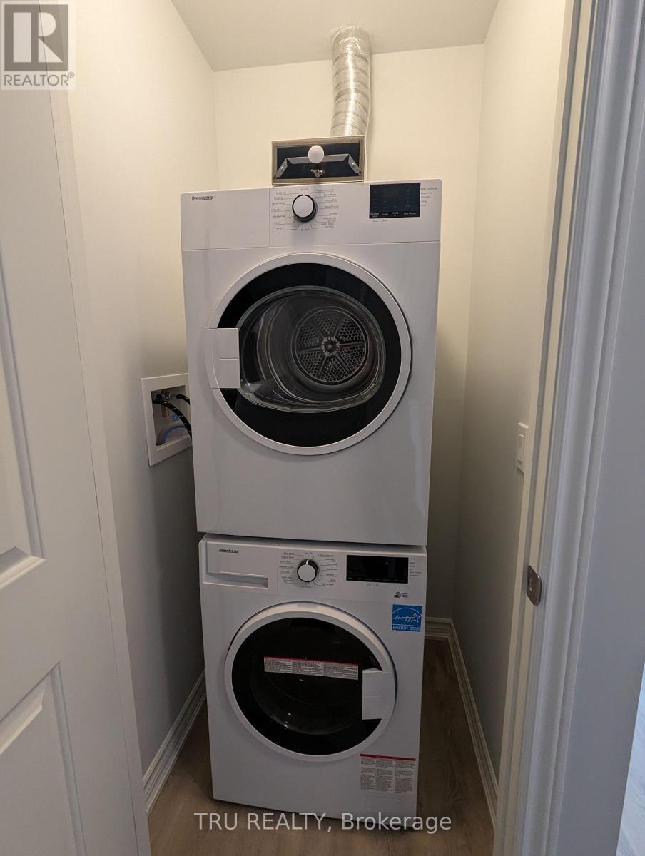 417 - 1350 Hemlock Road