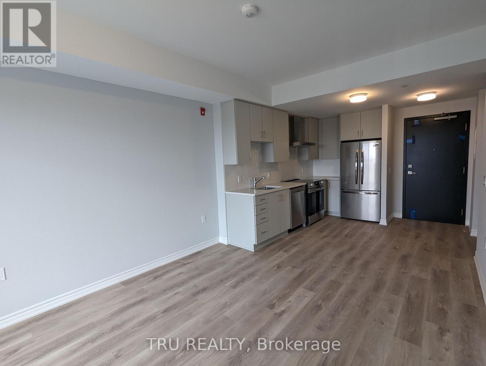 417 - 1350 Hemlock Road