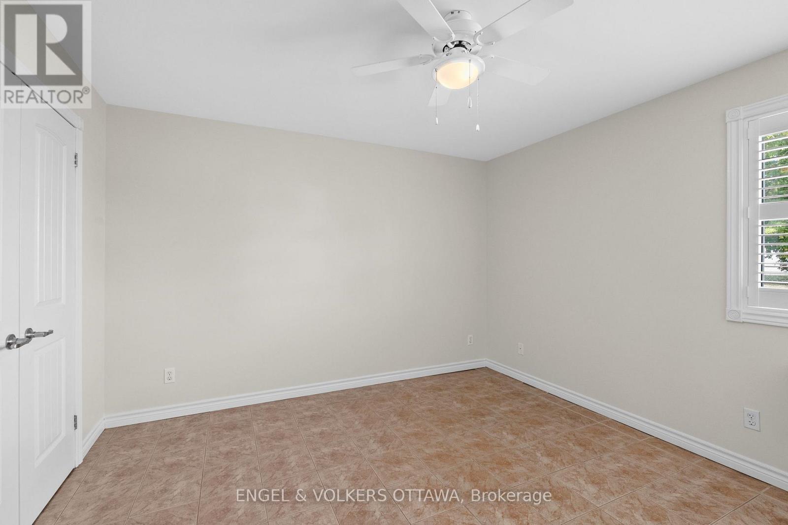 D - 50 Fifth Street E