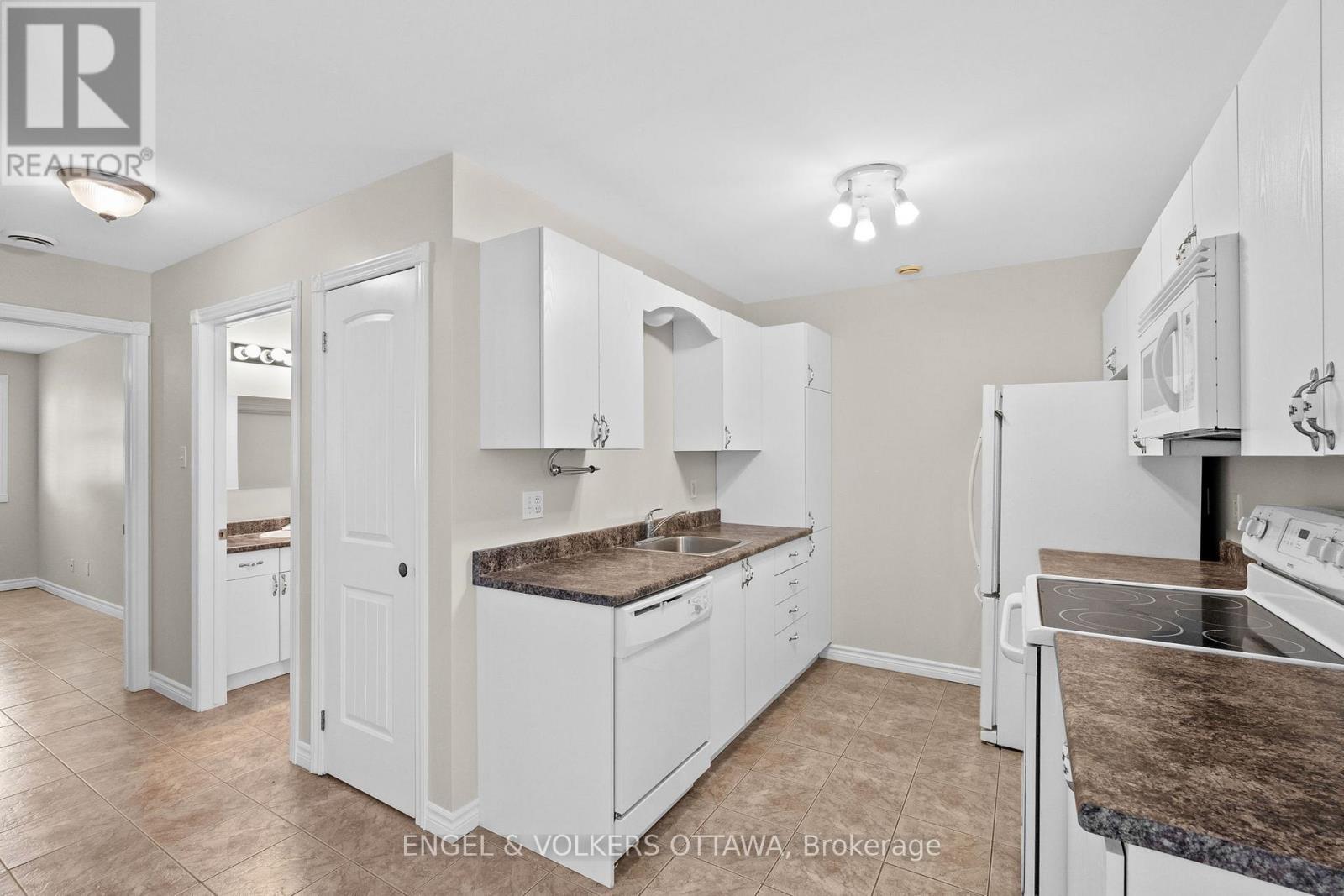 D - 50 Fifth Street E