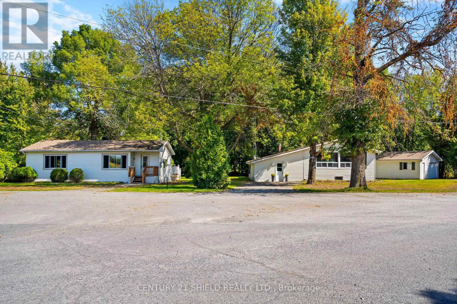 6261 - 911 - 6259 67th Avenue