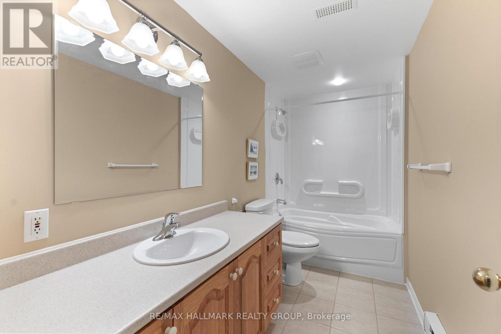 2202 Nature Trail Crescent