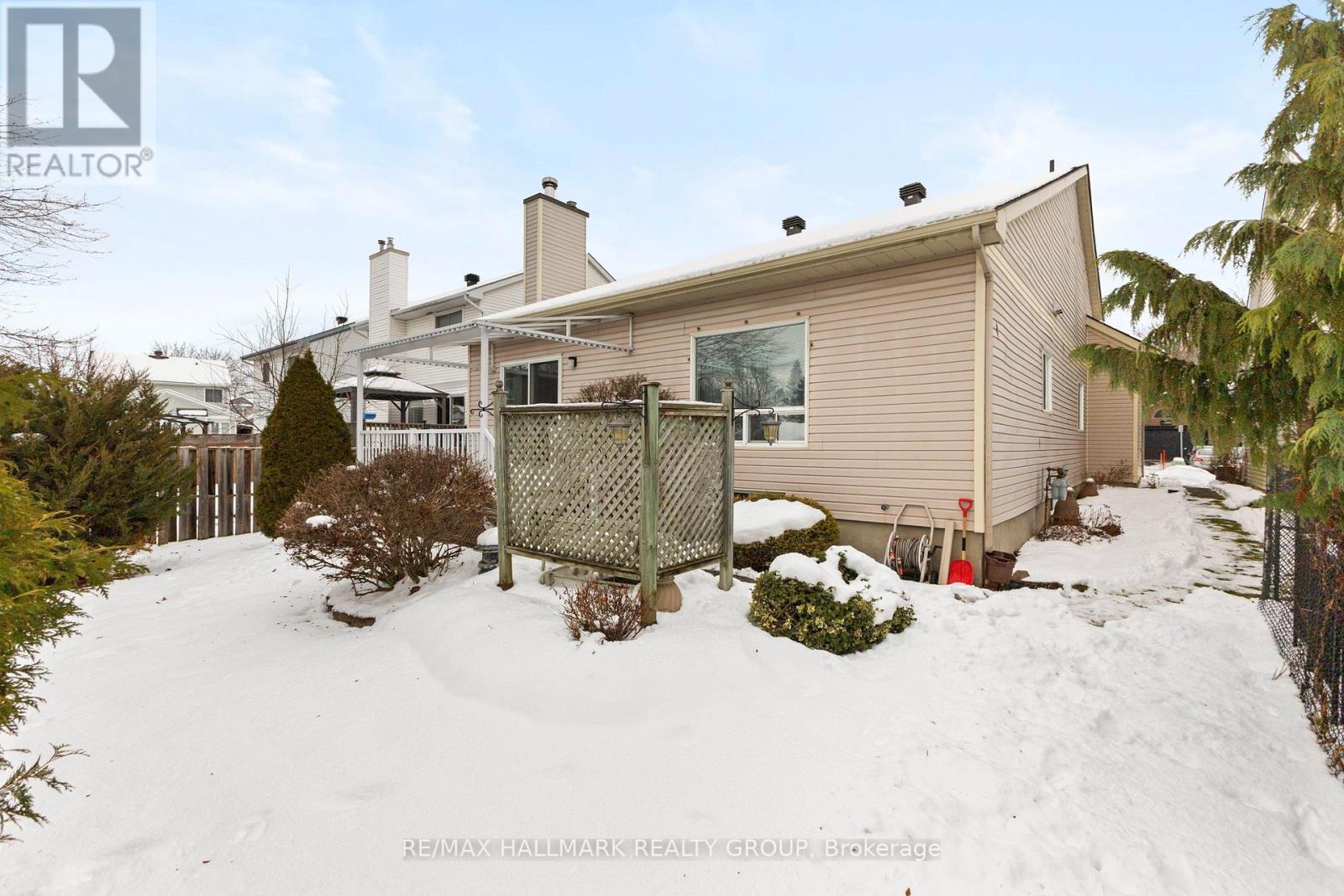 2202 Nature Trail Crescent