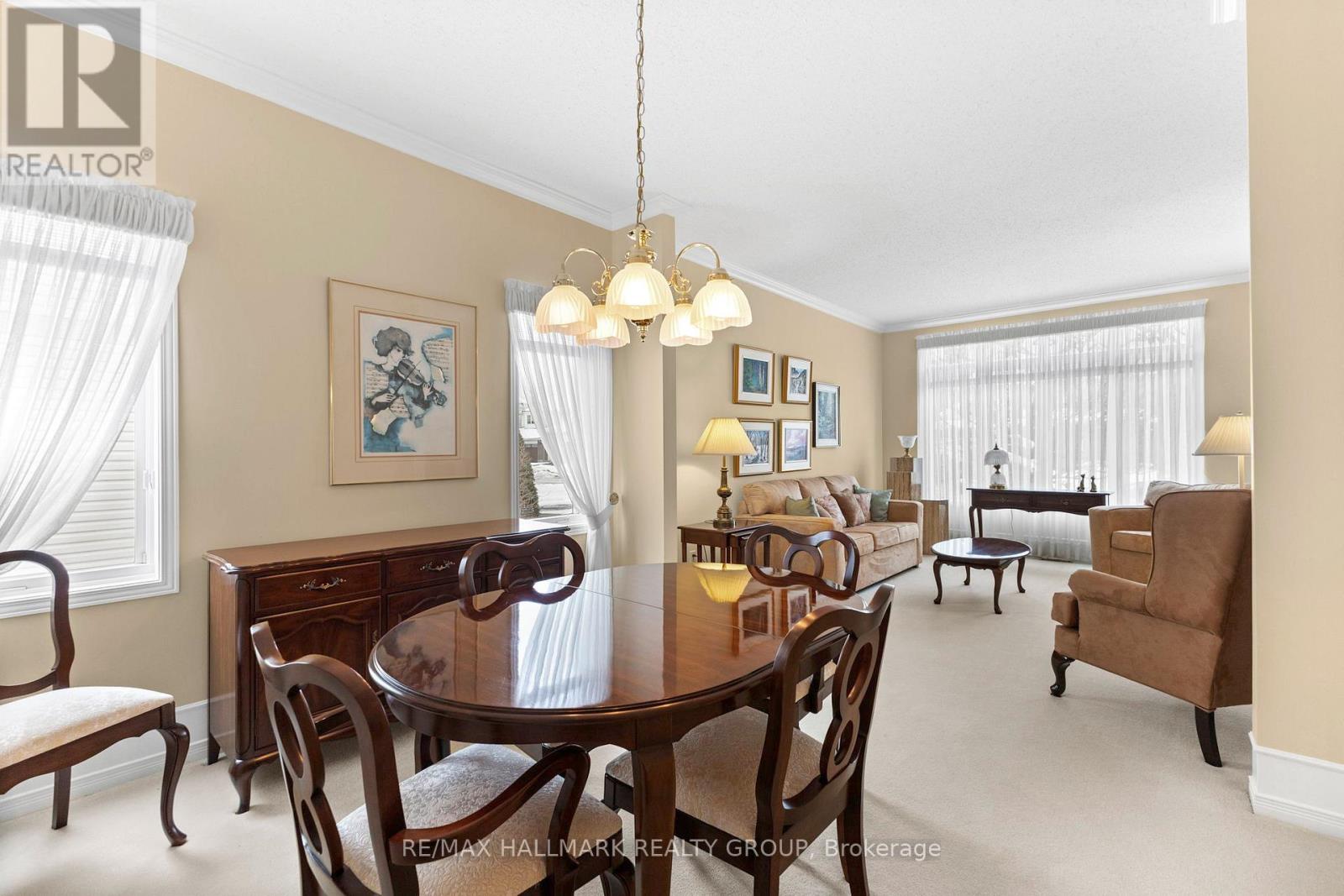 2202 Nature Trail Crescent