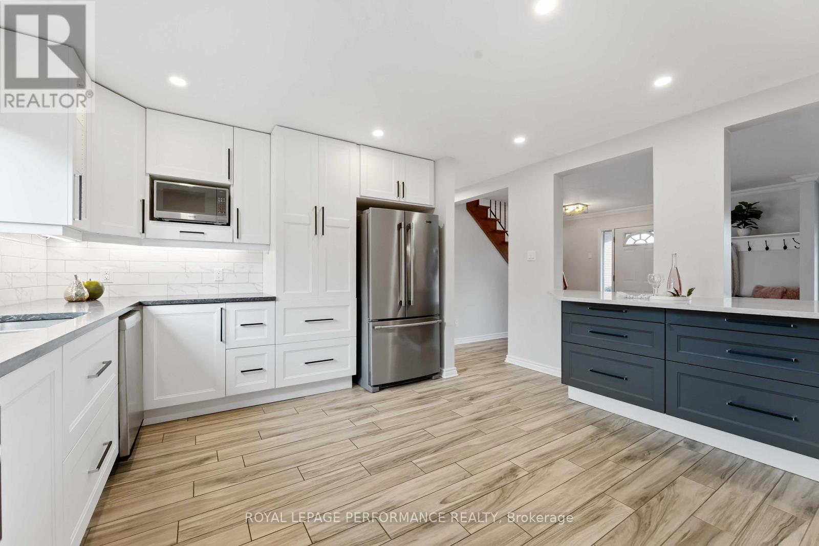 6345 Mattice Avenue N