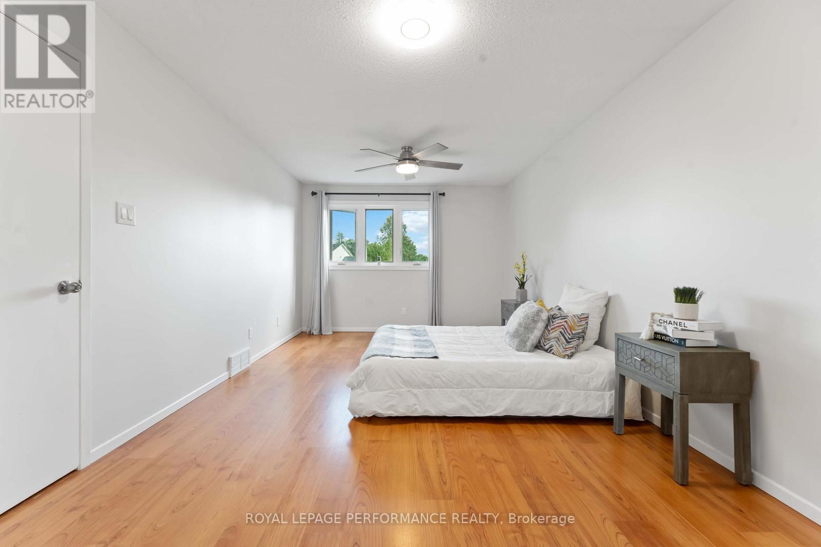 6345 Mattice Avenue N