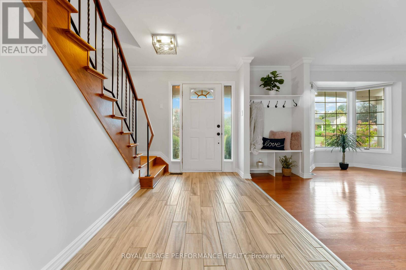 6345 Mattice Avenue N