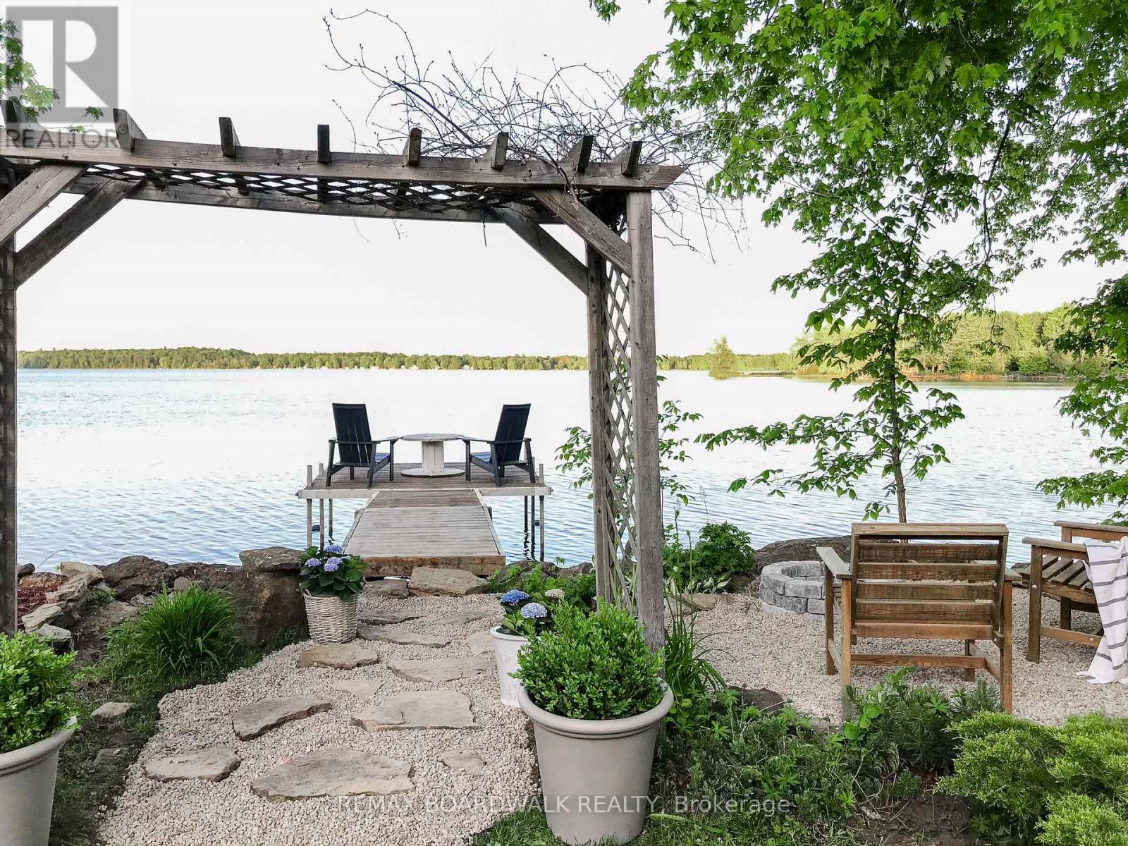 124 Mccullough's Landing Road