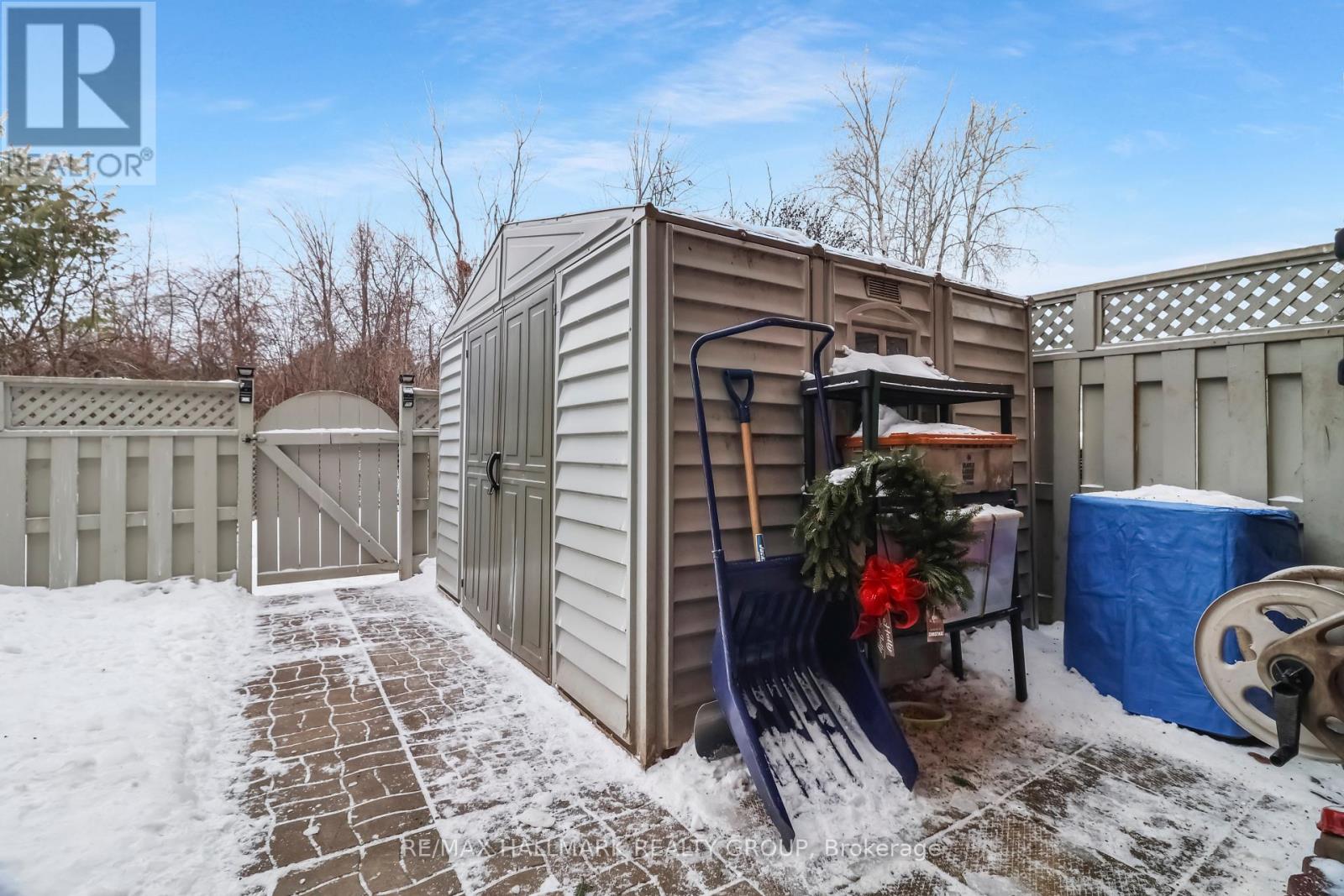 27 - 3205 Uplands Drive