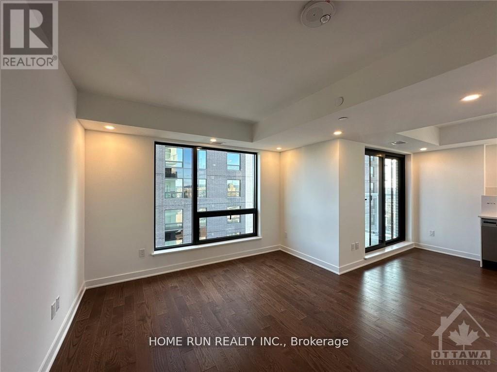 2411 - 340 Queen Street