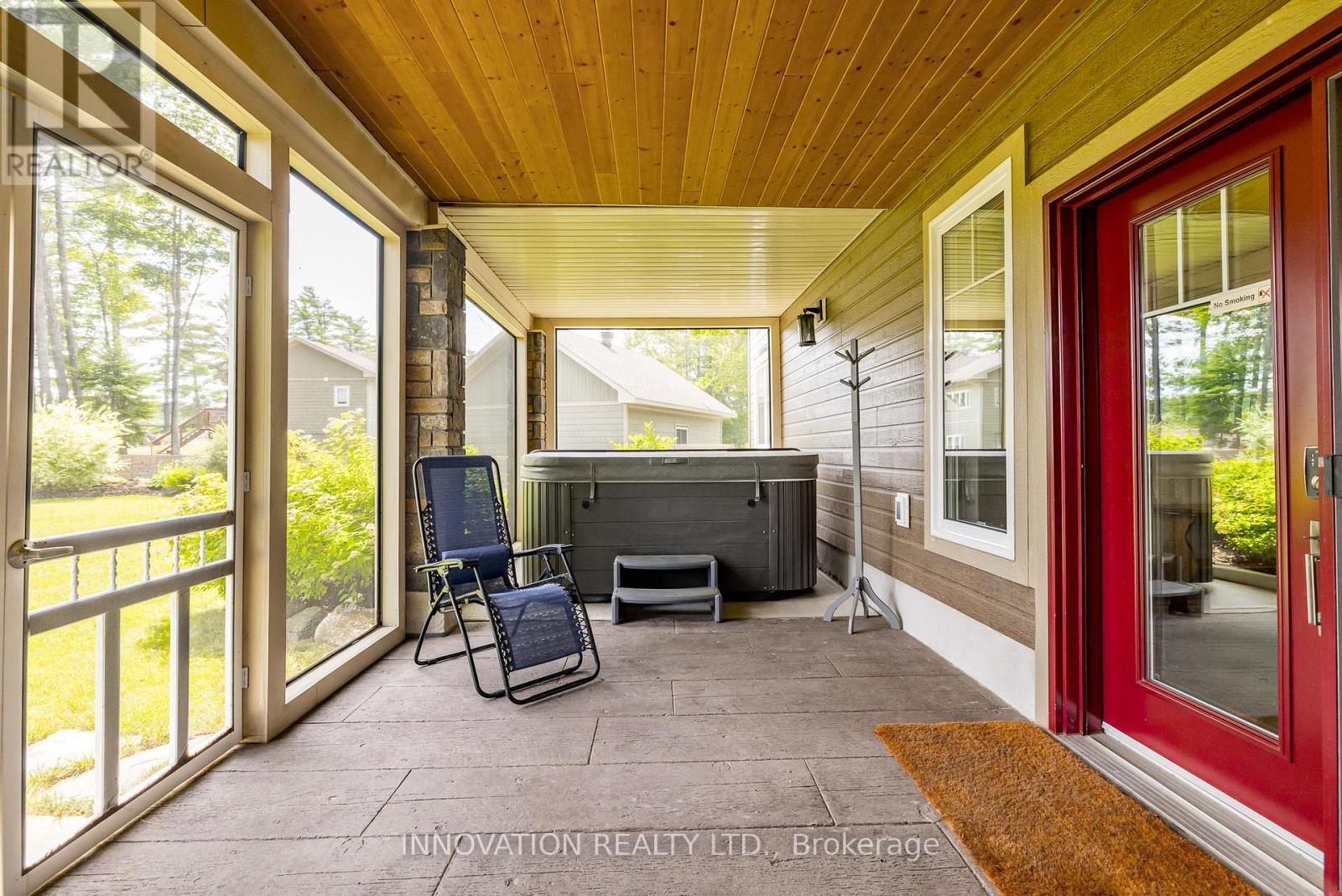 103 A Carriage Landing Drive