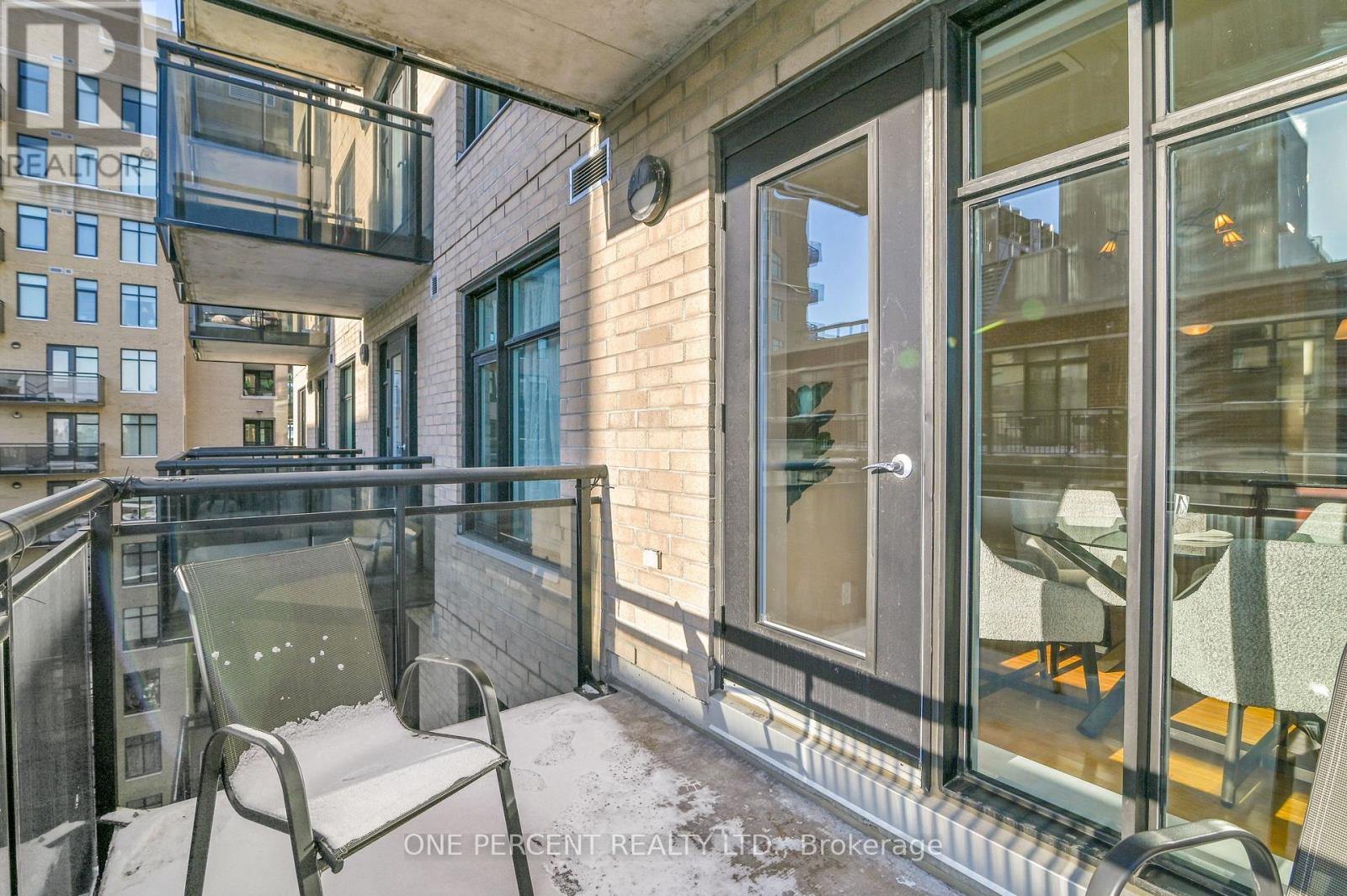 1112 - 235 Kent Street