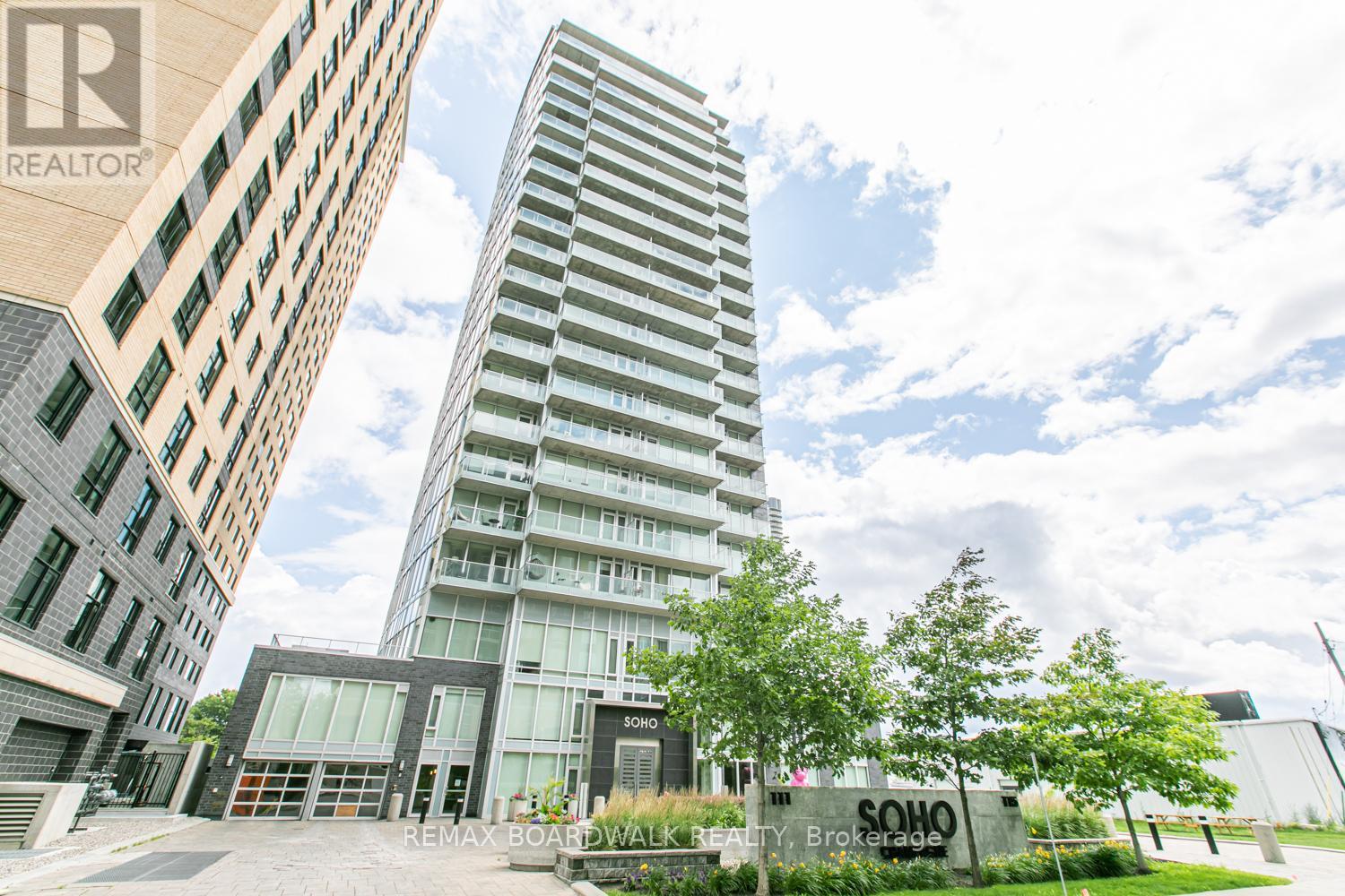 1807 - 111 Champagne Avenue S