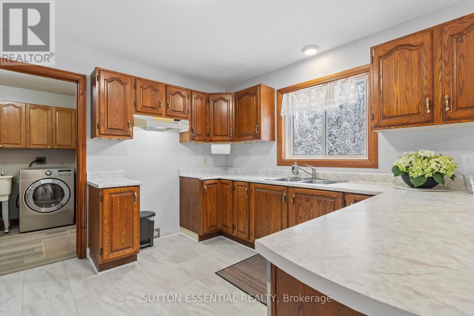 2216 2nd Concession Road