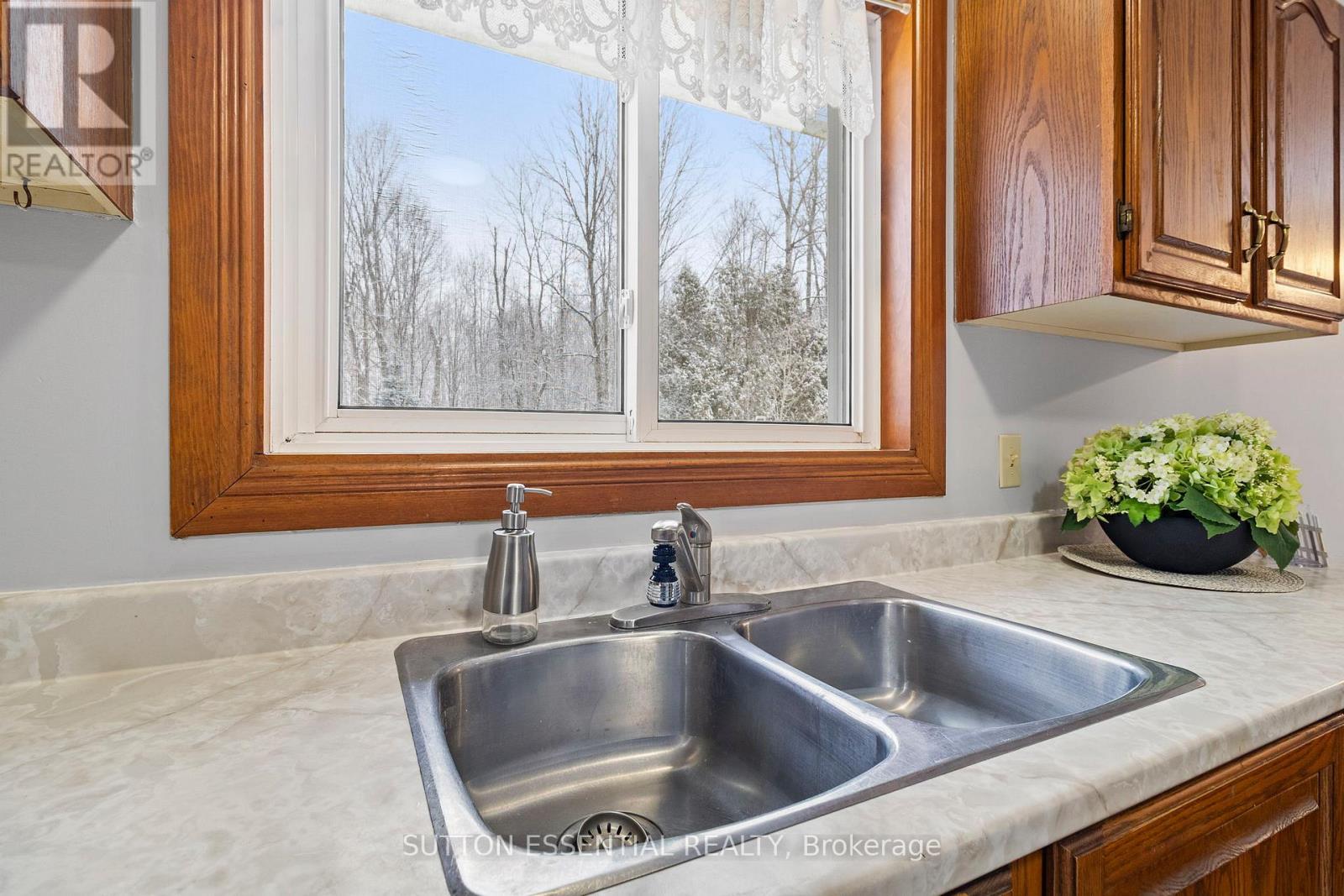 2216 2nd Concession Road