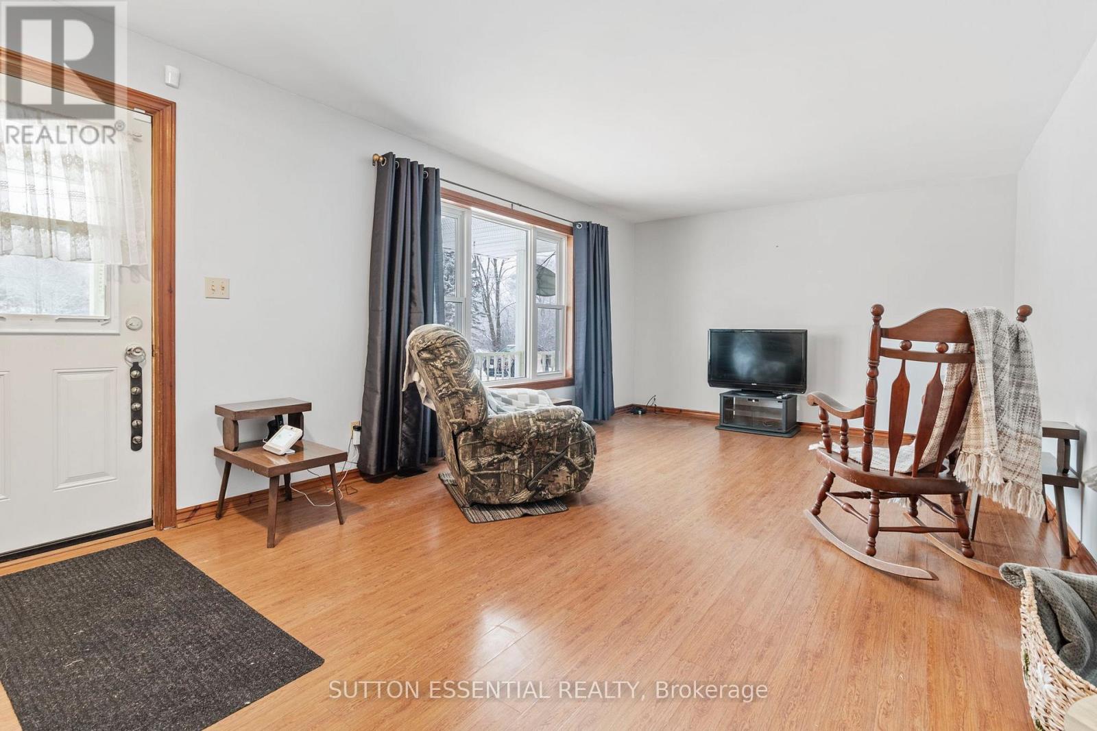 2216 2nd Concession Road