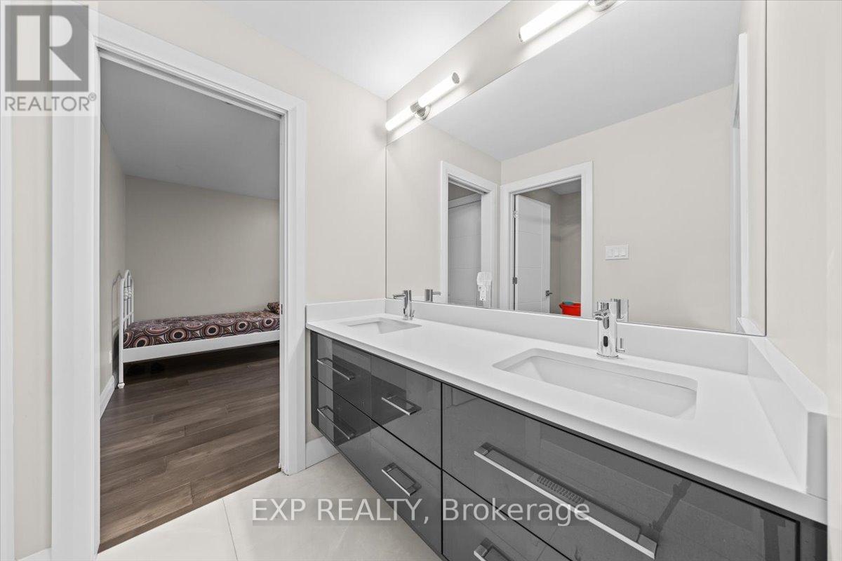 348 Abbeydale Circle