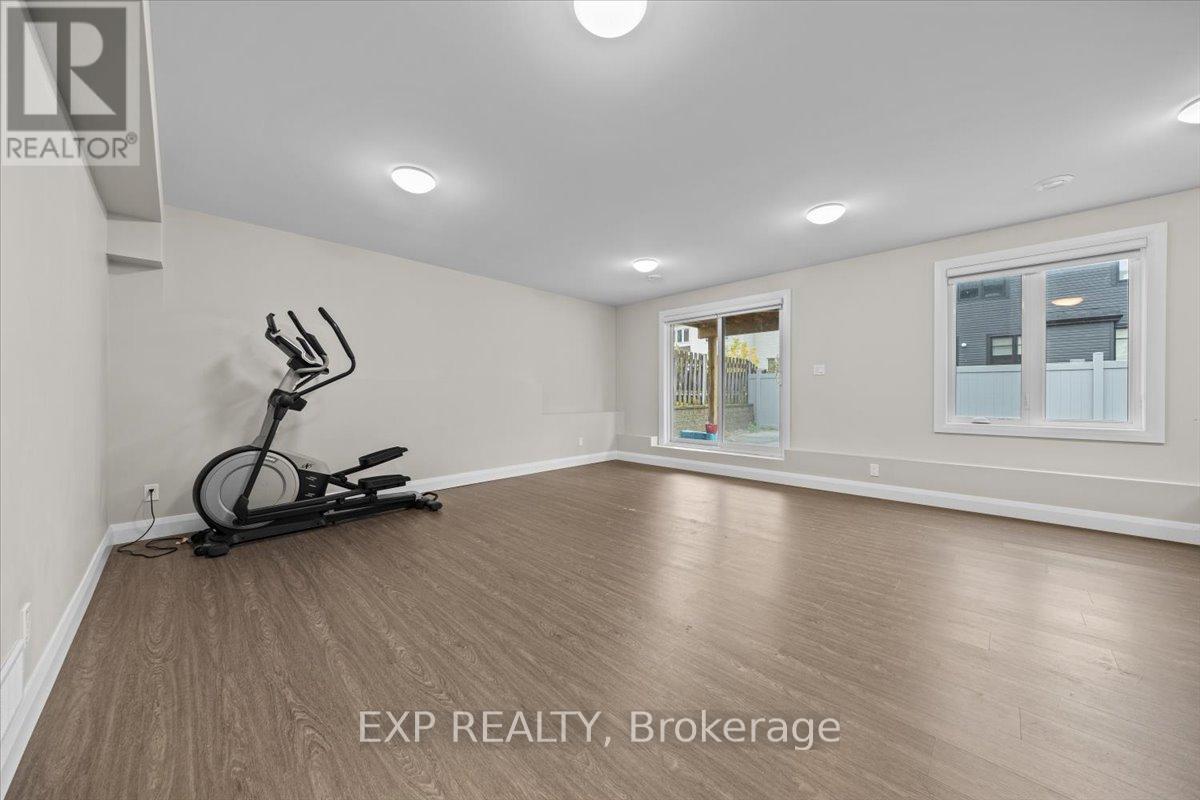 348 Abbeydale Circle