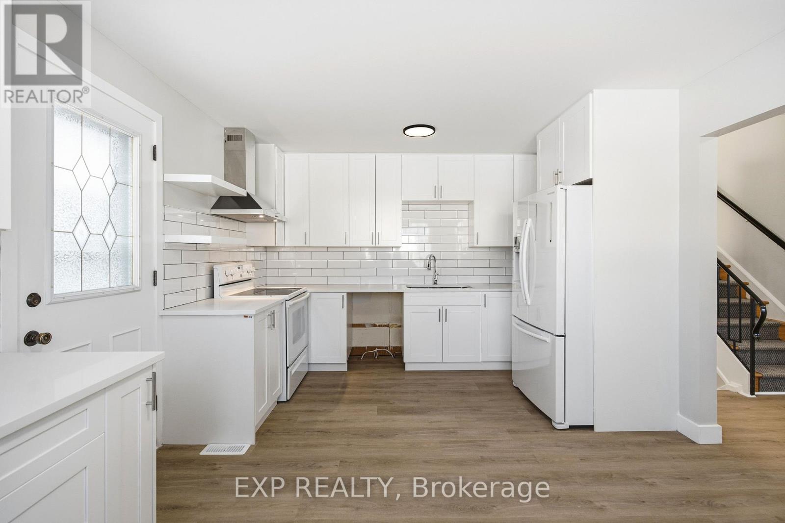 2158 Fillmore Crescent