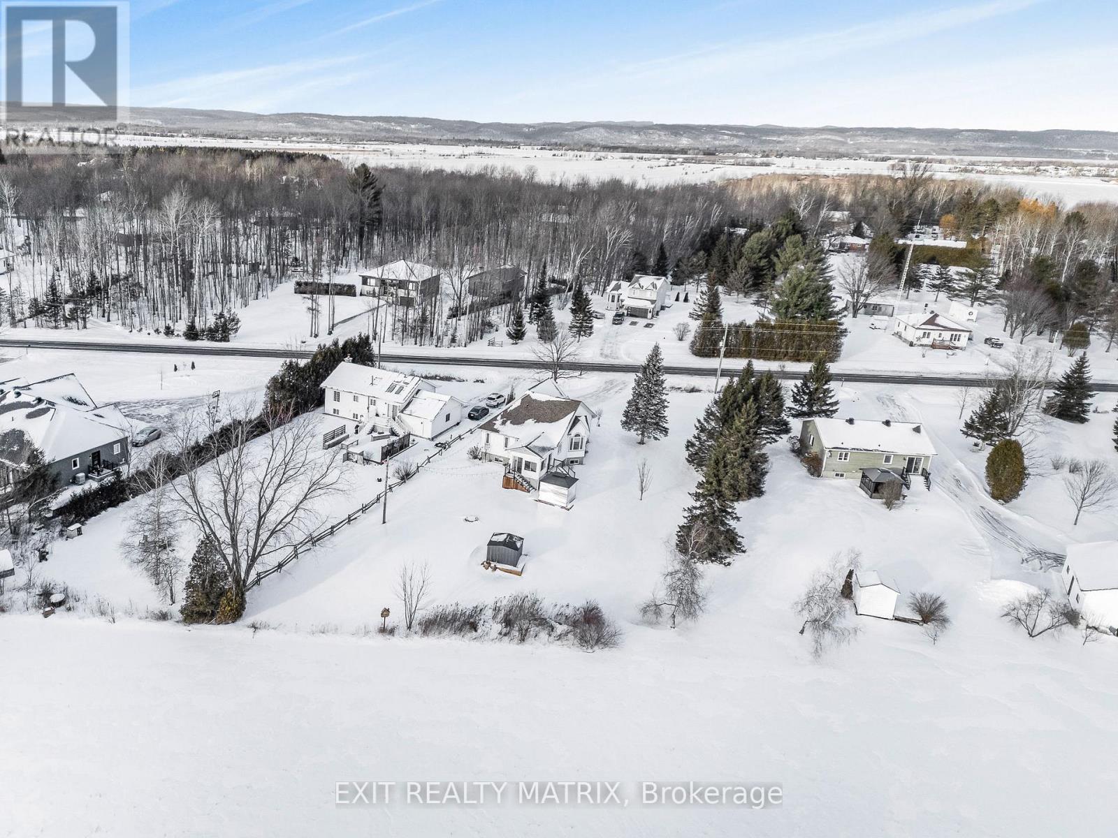 1540 Sandy Hill Road